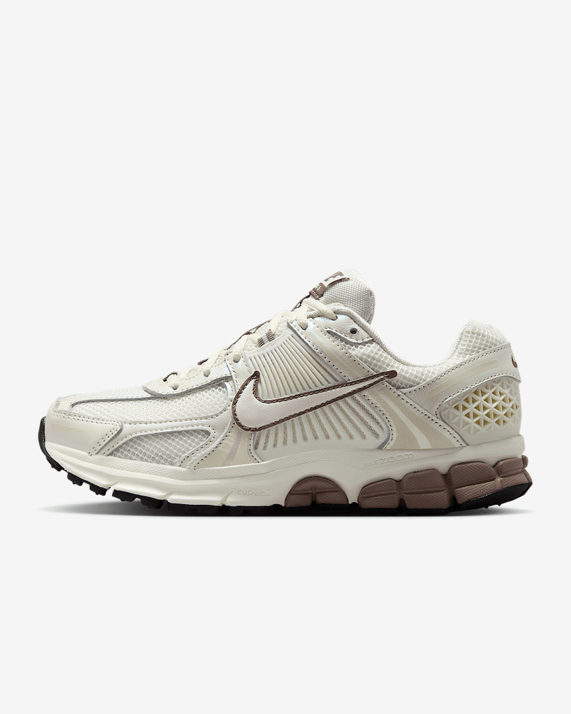 Nike Zoom Vomero 5 Women's Shoes - 1