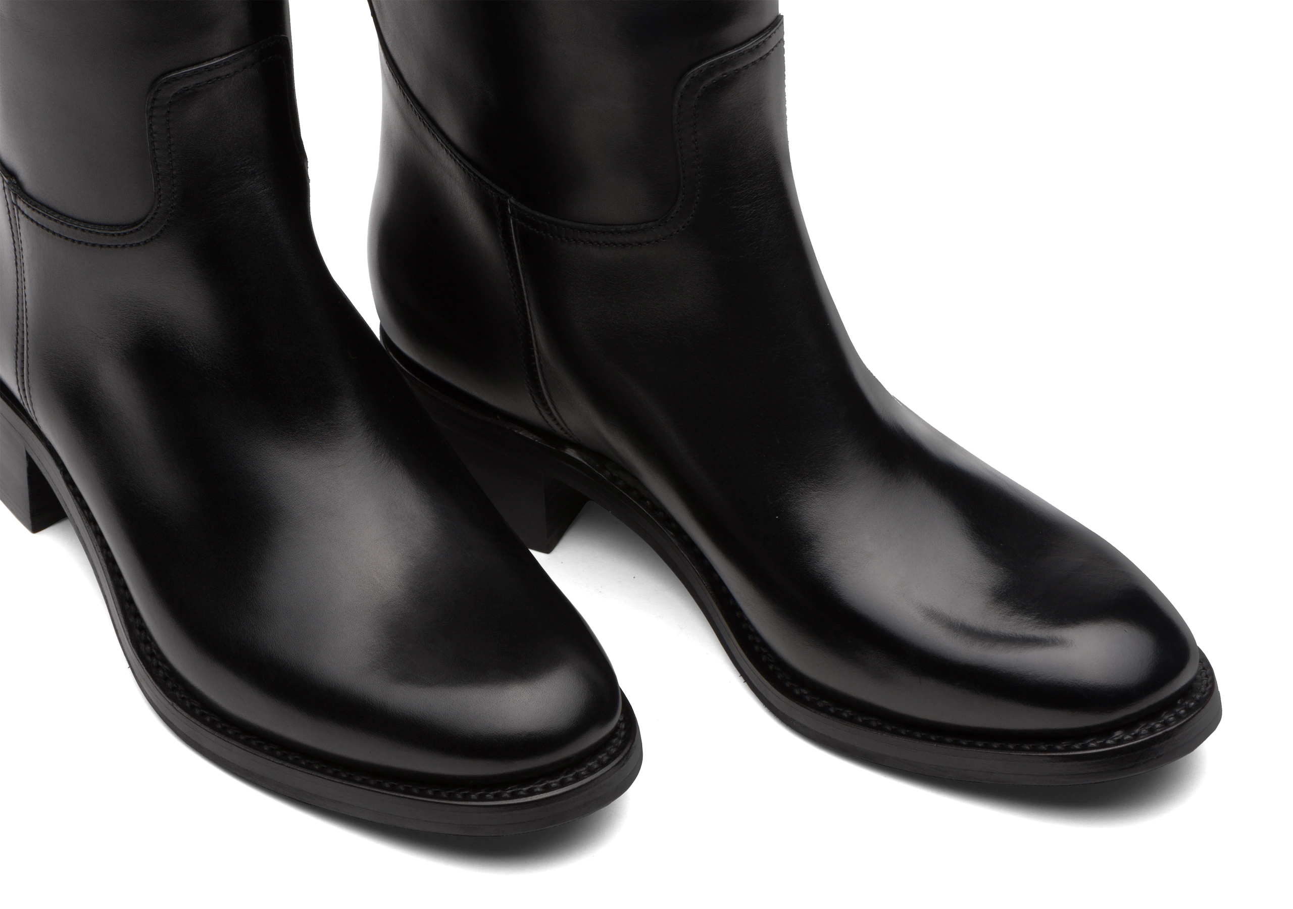 Elizabeth
Calf Leather Knee High Boot Black - 4