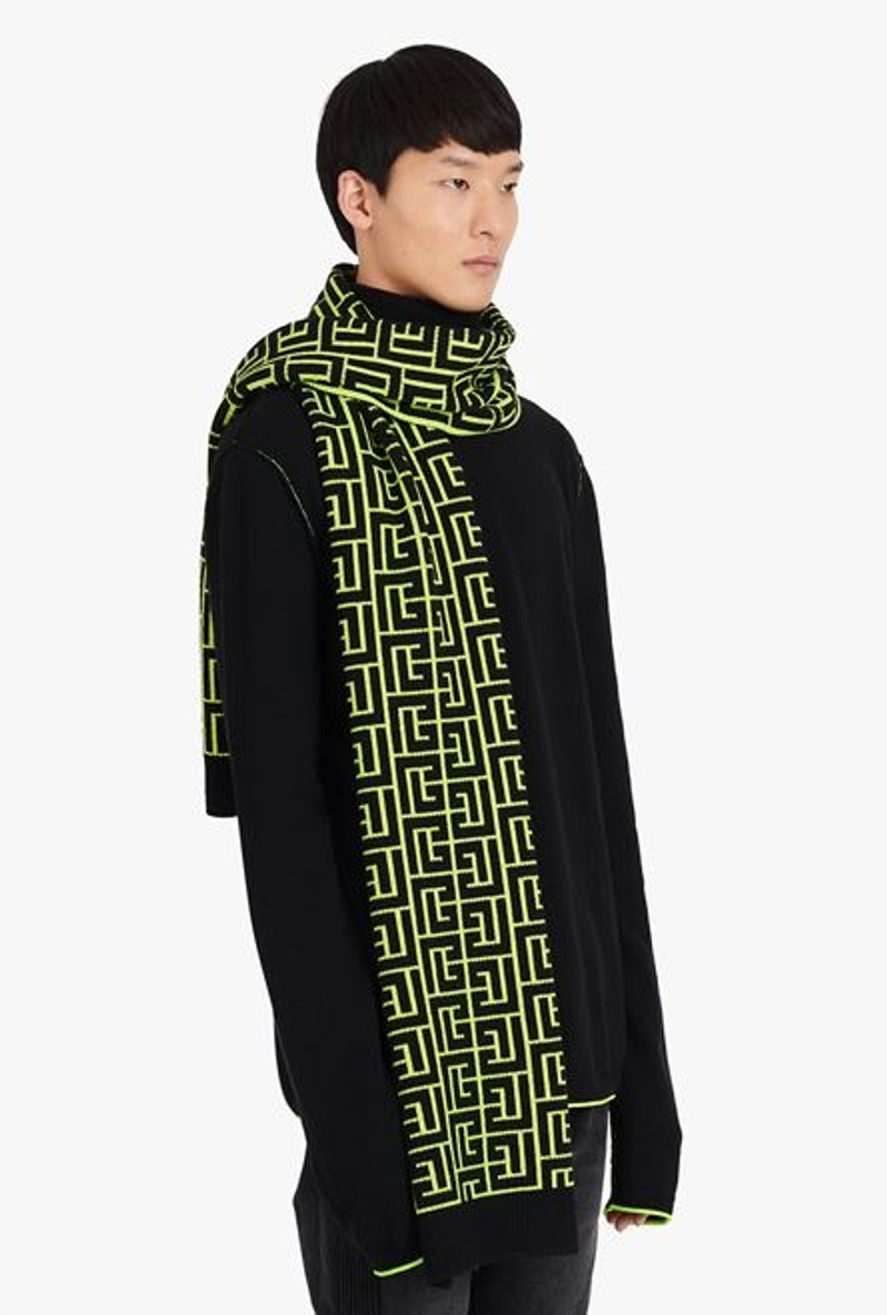 Capsule After ski - Neon yellow and black wool scarf with Balmain monogram pattern 4