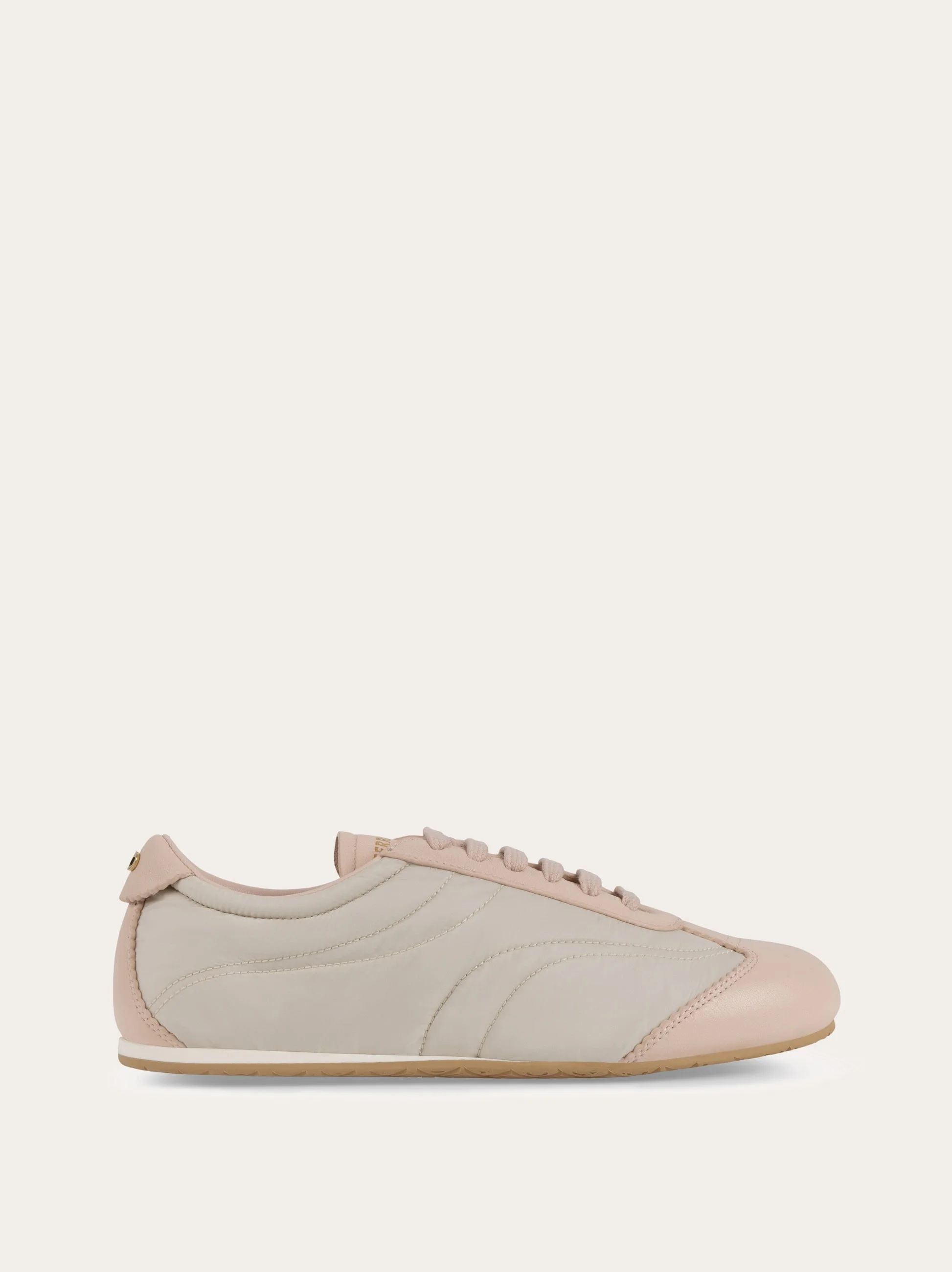 Sneaker - 1