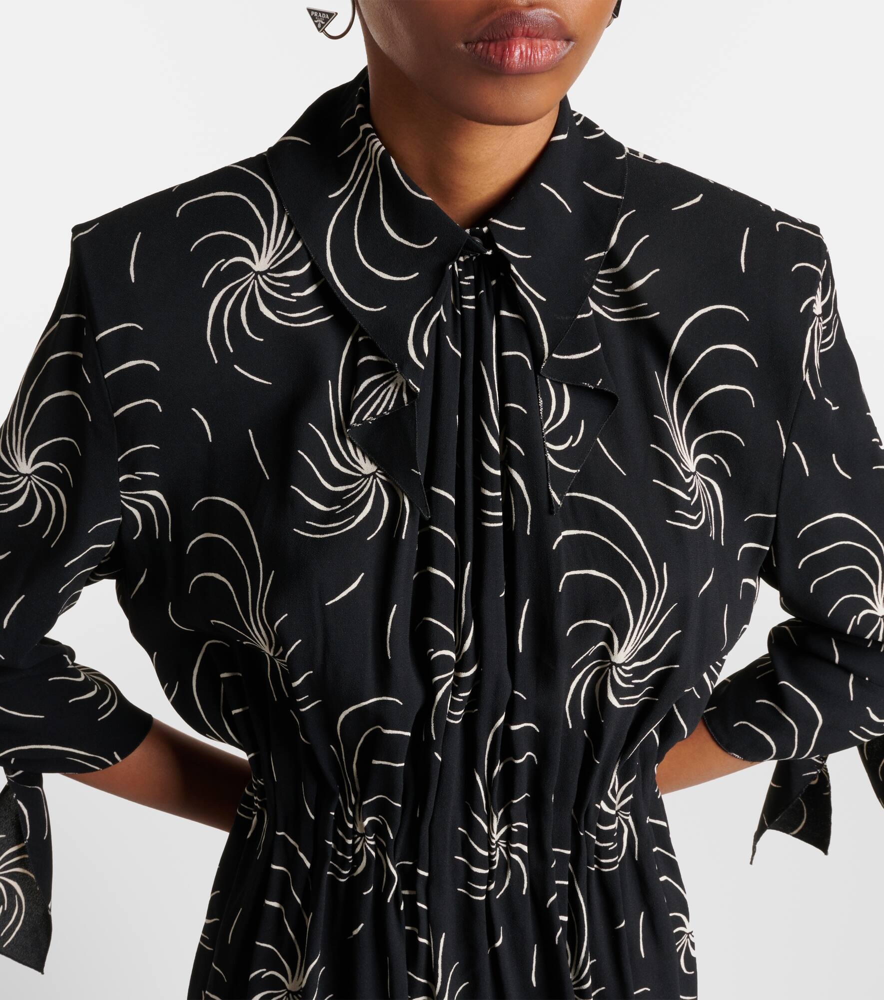 Printed ruched shirt dress - 5