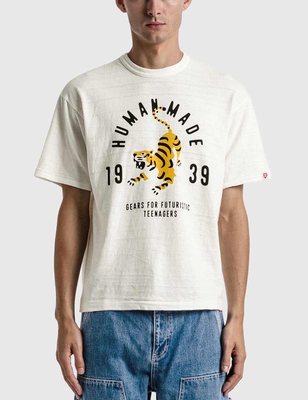 GRAPHIC T-SHIRT #3 - 3