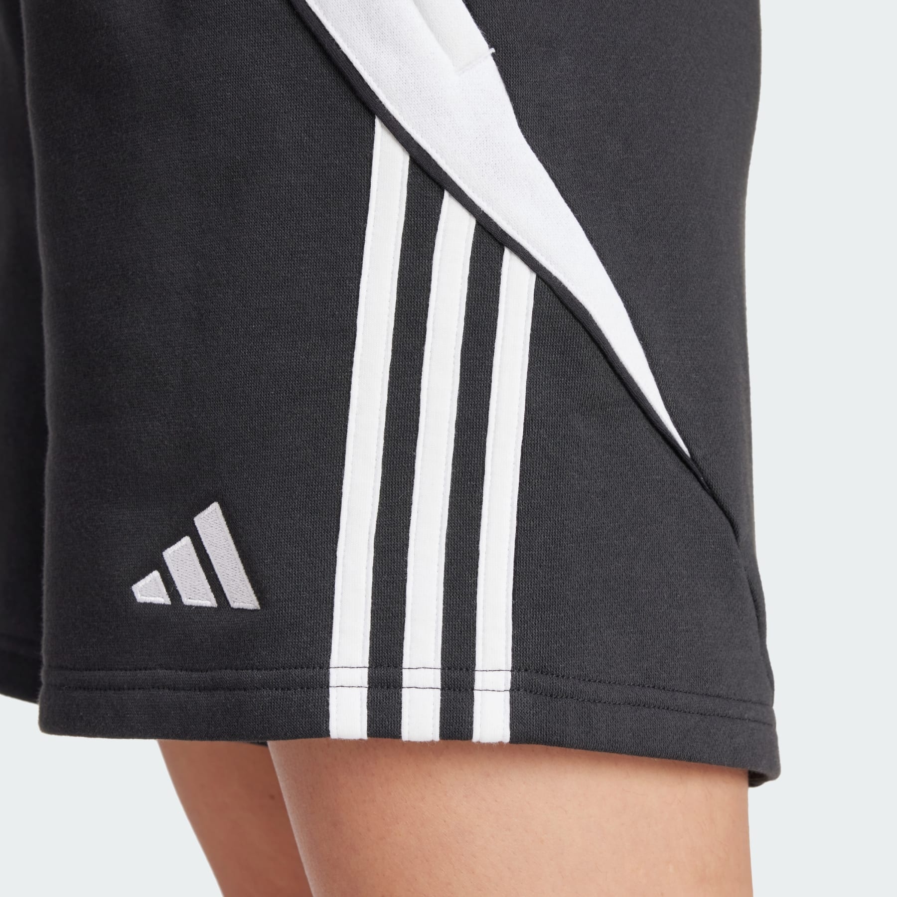 Tiro 24 Sweat Shorts - 6