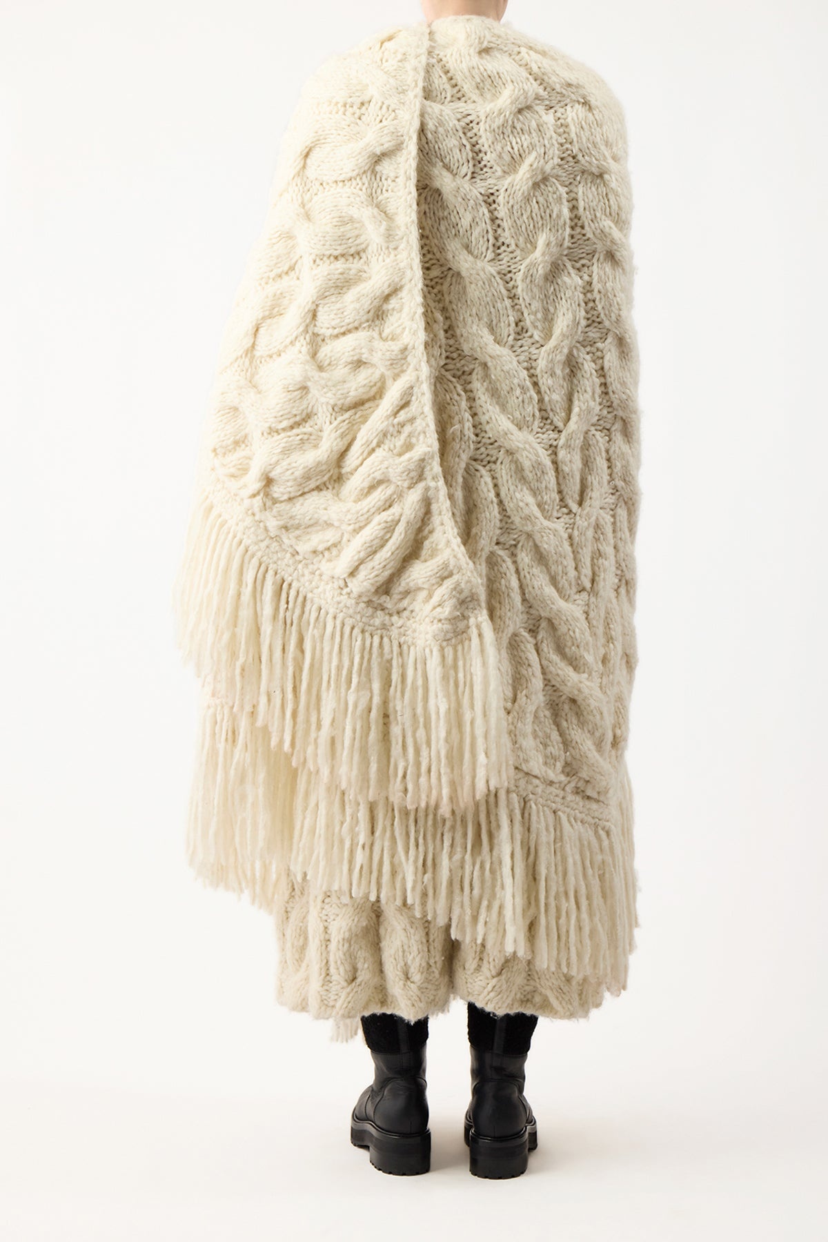 Libby Wrap in Ivory Welfat Cashmere - 4