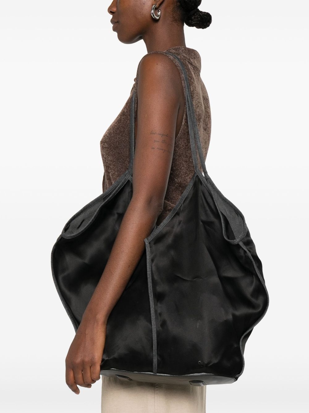 v-neckline silk shoulder bag - 2