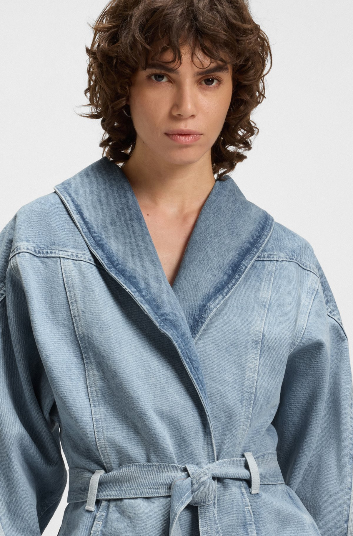 PEPLUM-HEM JACKET IN BLUE RIGID DENIM WITH BELT - 5