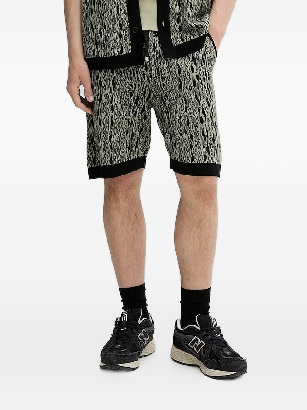 jacquard-pattern knitted shorts - 1
