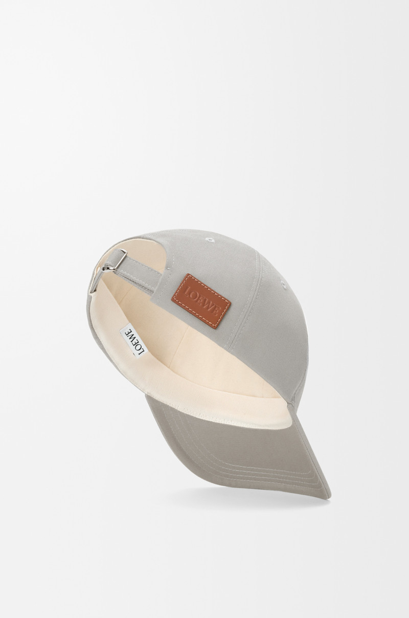 L patch cap in cotton 4
