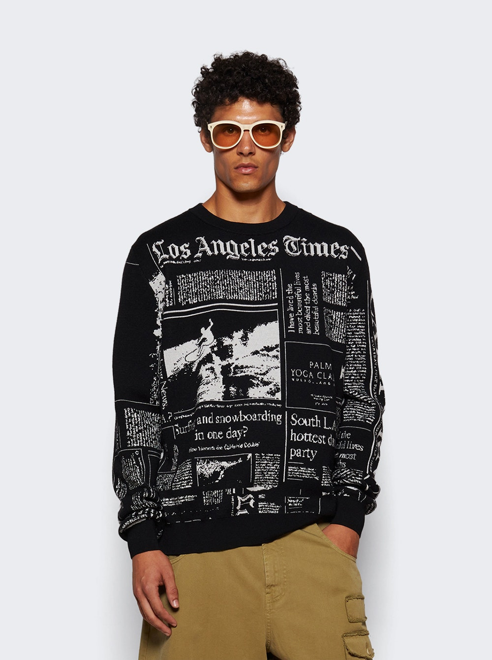 X La Times News Sweater Black - 2