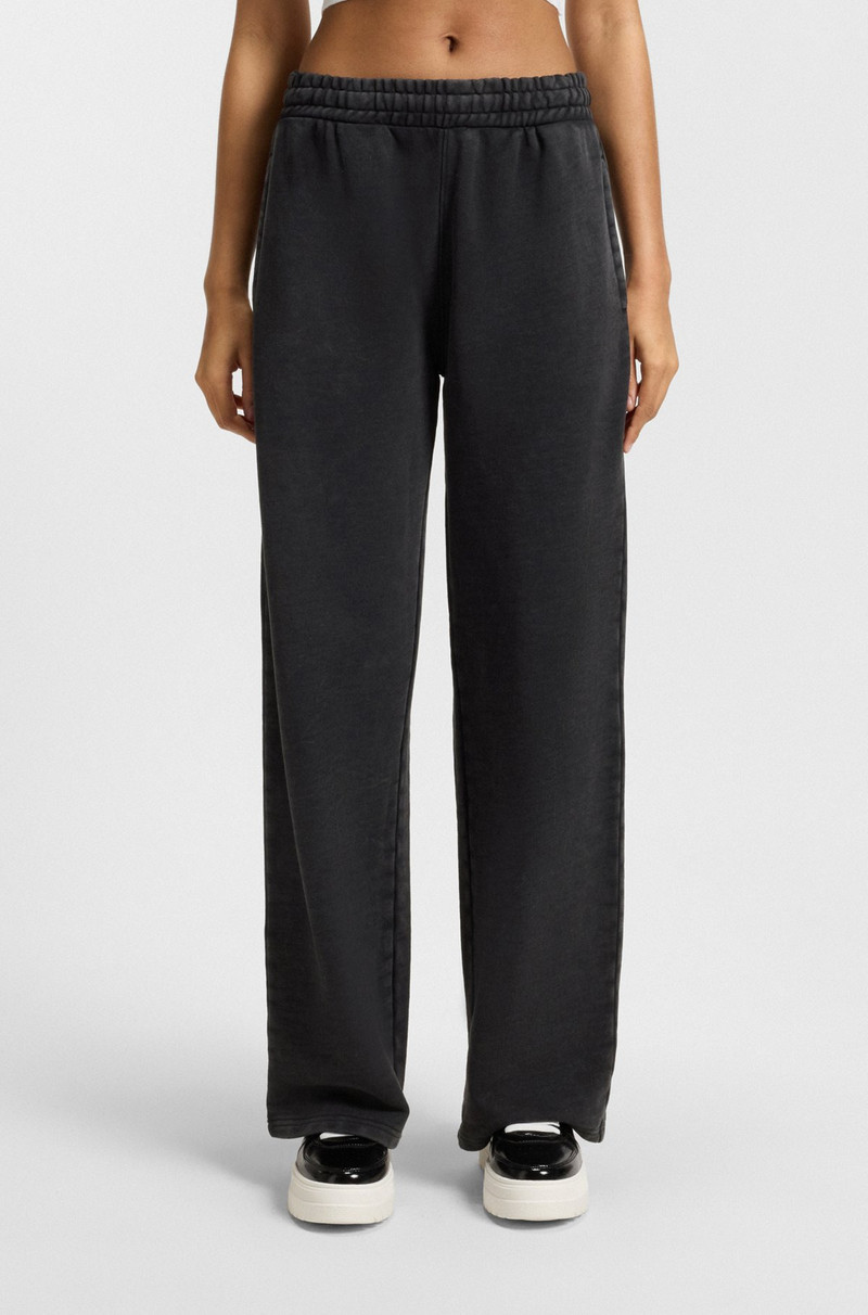 LOOSE-FIT TRACKSUIT BOTTOMS IN COTTON TERRY 2