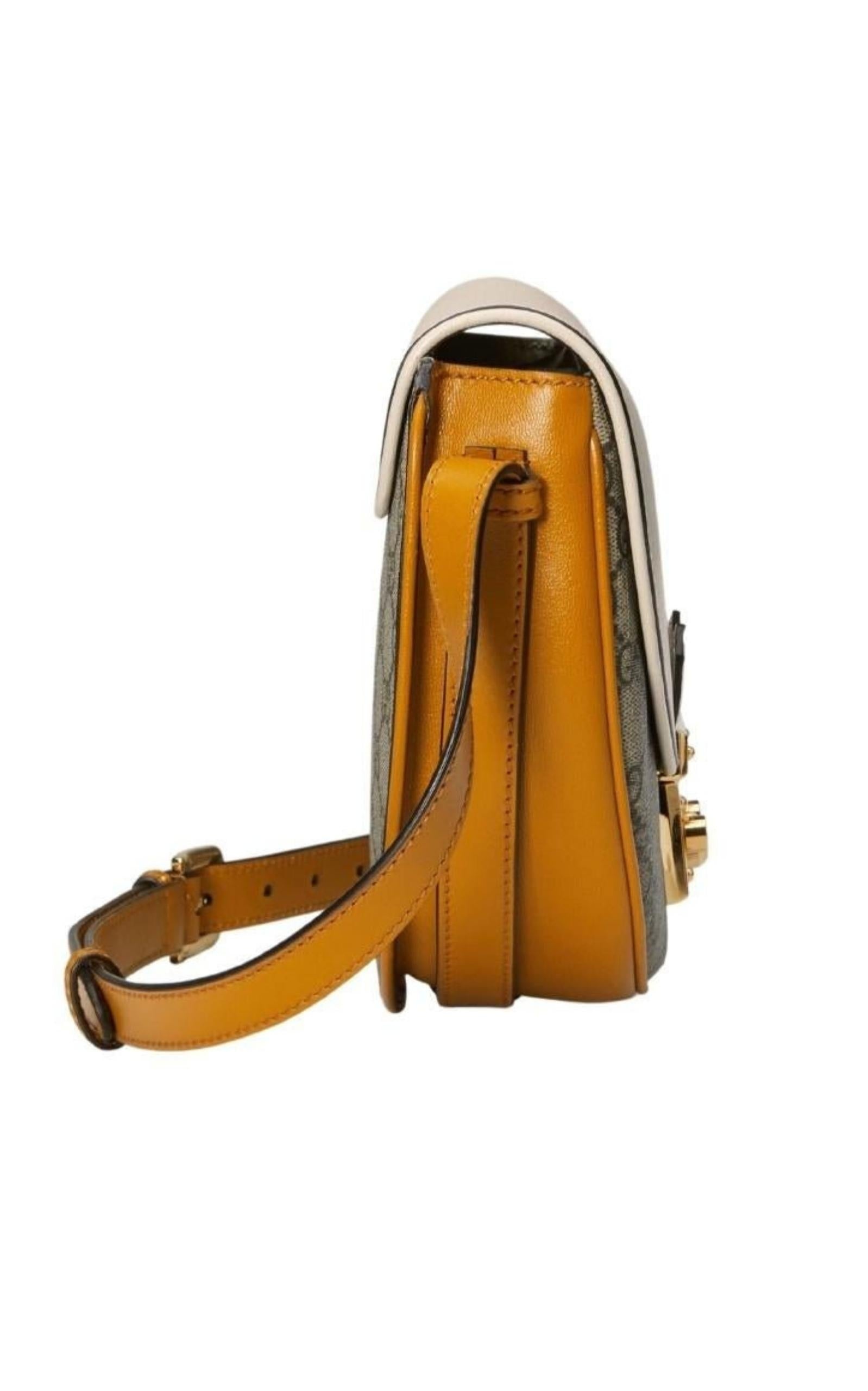 ショルダーバッグ・ポシェット Natural Padlock GG Small Leather Shoulder Bag Gucci Padlock Small Shoulder Bag, , Gg Canvas in Natural