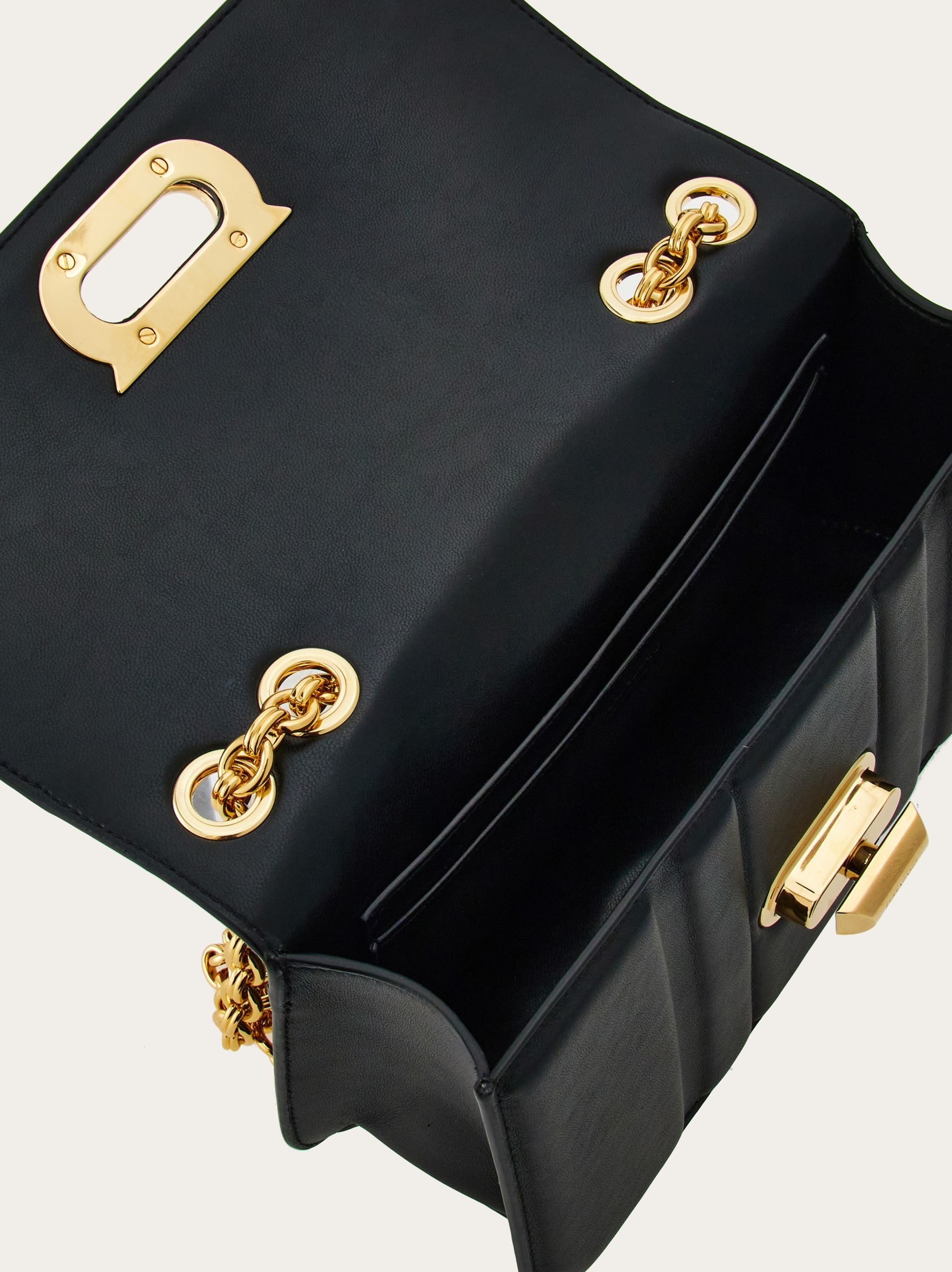 Shoulder bag with new Gancini (S) - 4