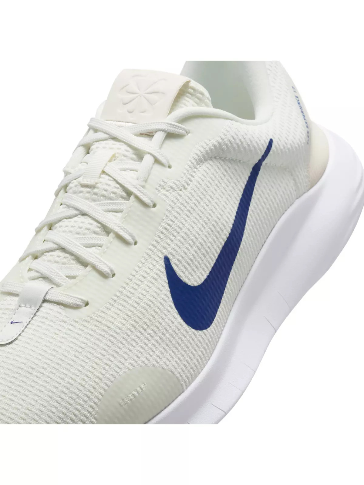Flex Experience Run 12 "Sail/Light Orewood Brown/Deep Royal Blue" Men's Wide Running Shoe - 7