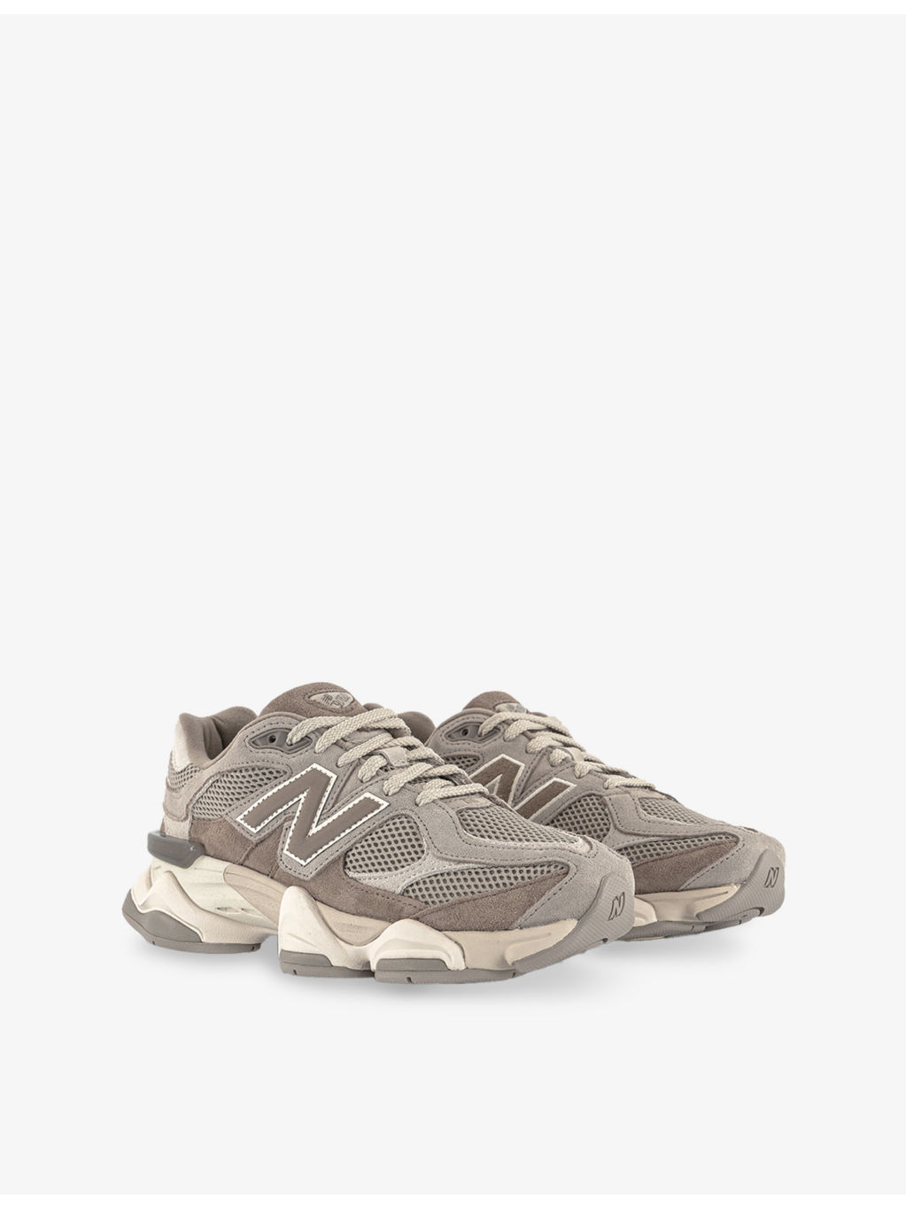 9060 Suede and Mesh Low-Top Trainers - 3