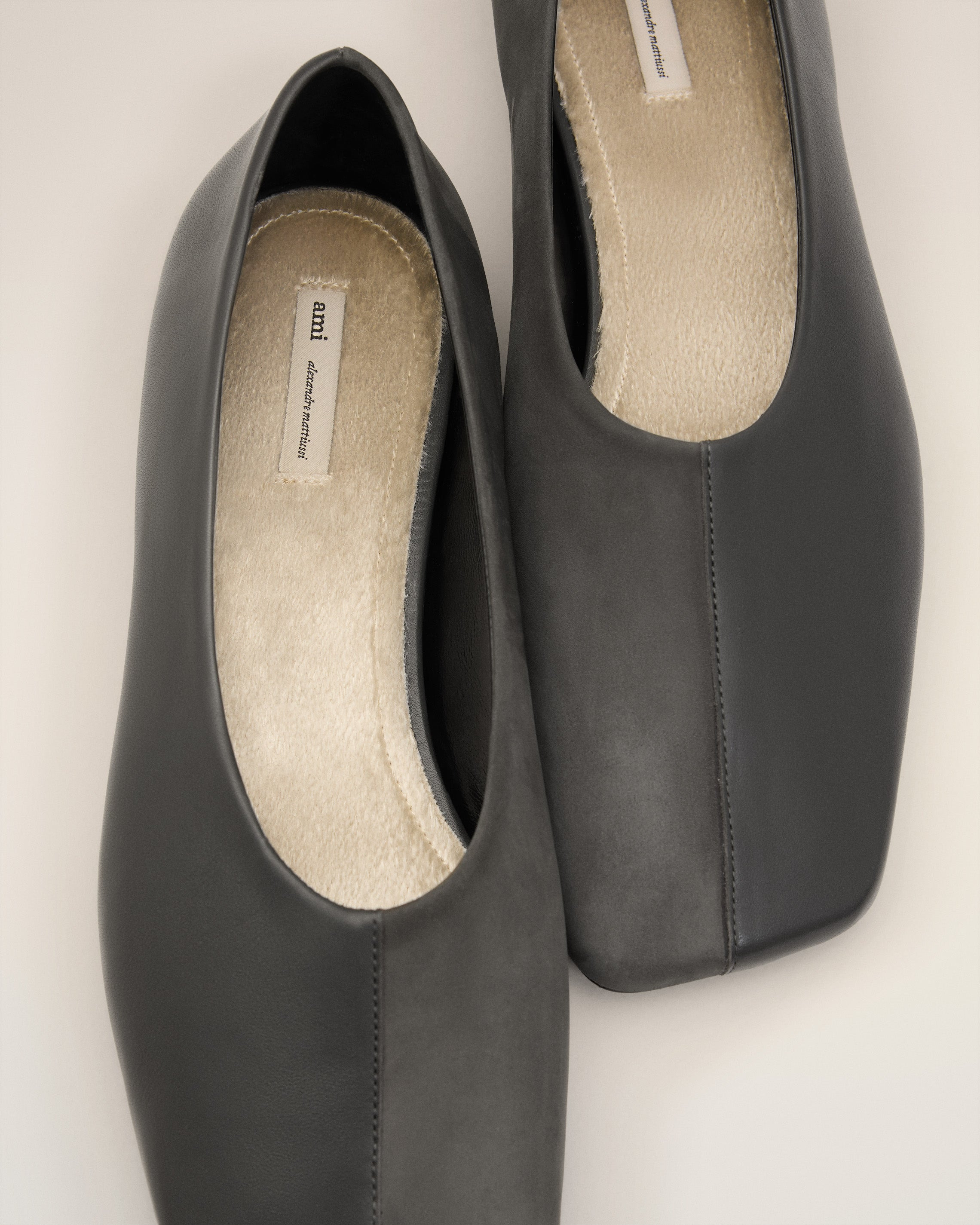 BLACK LEATHER BICOLOR BALLERINAS - 5