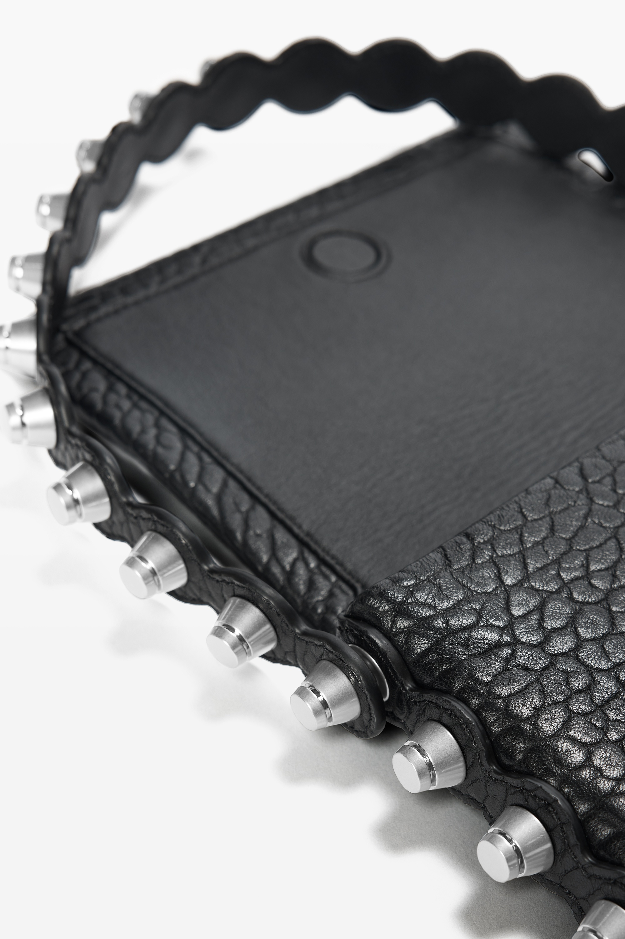 Roz Wallet in Leather with Crossbody Strap - 4