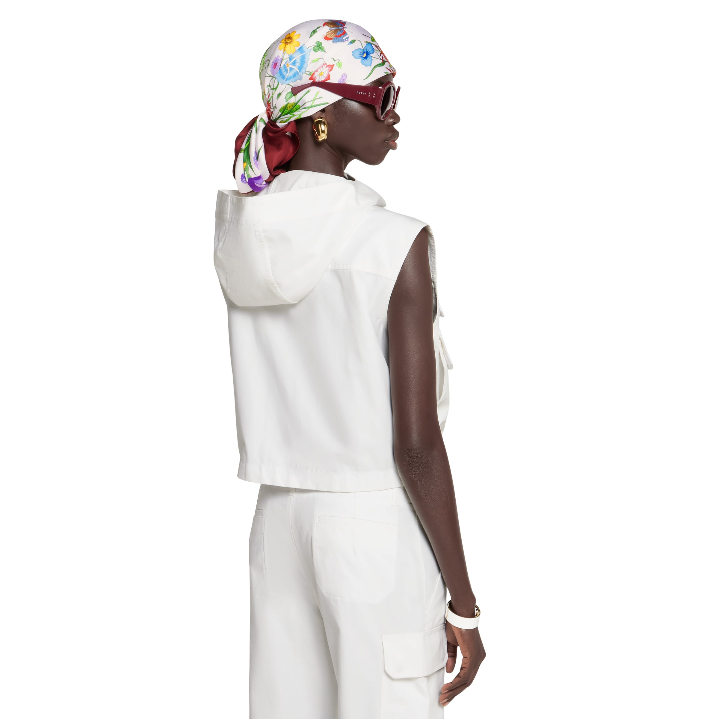 Light cotton canvas gilet with embroidery - 4