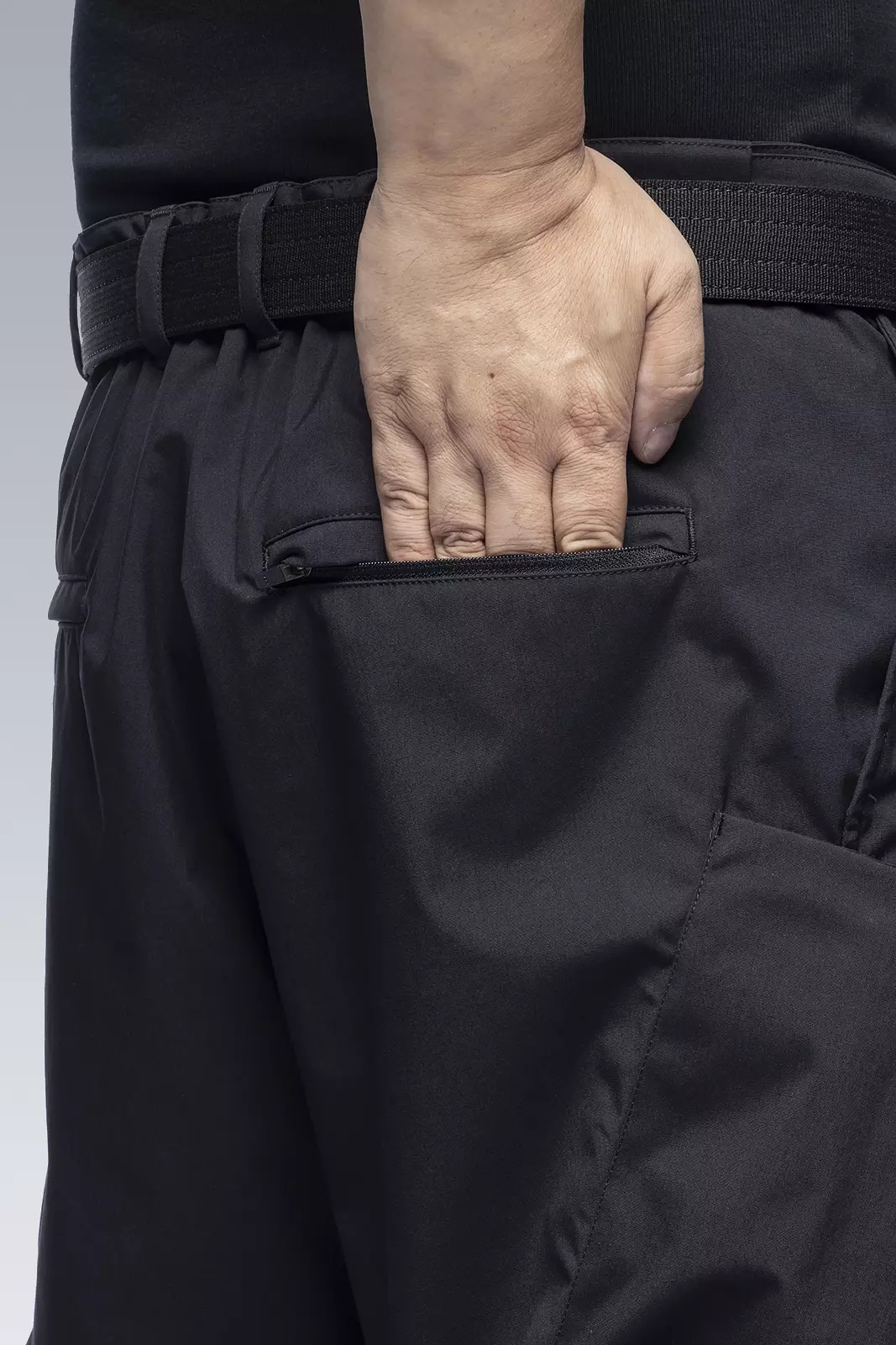 P45A-E Encapsulated Nylon Single Pleat Cargo Trouser - 27