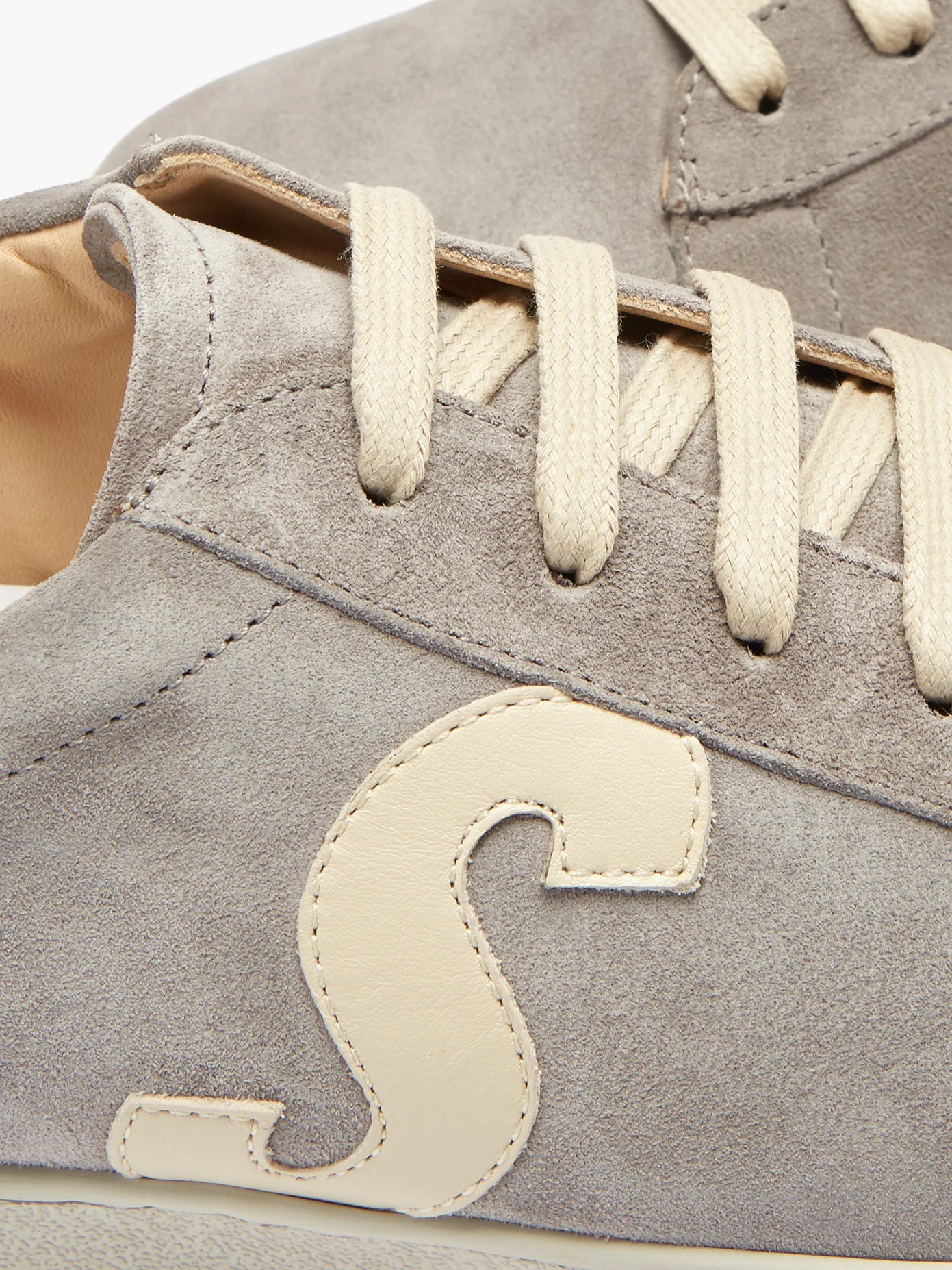 Hassler logo-appliqué suede trainers - 6