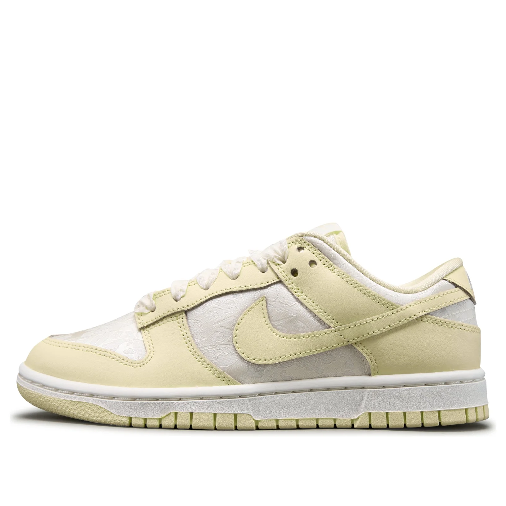 (WMNS) Nike Dunk Low SE 'Sail Alabaster' IX5101-100 - 1