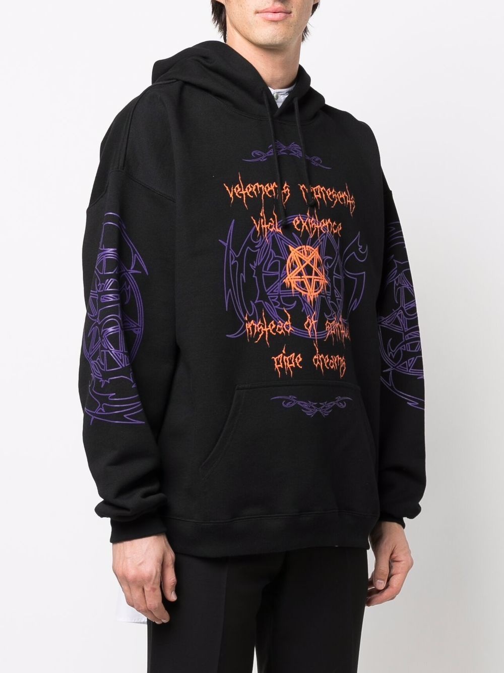 graphic-print hoodie - 4