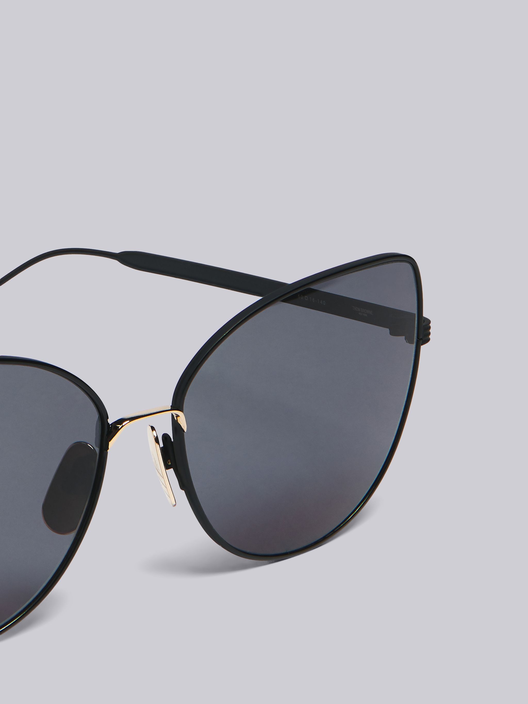 TB121 - Black Iron Cat Eye Sunglasses - 2