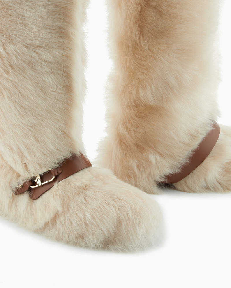 GIORGIO ARMANI GIORGIO ARMANI NEVE SHEEPSKIN BOOTS outlook