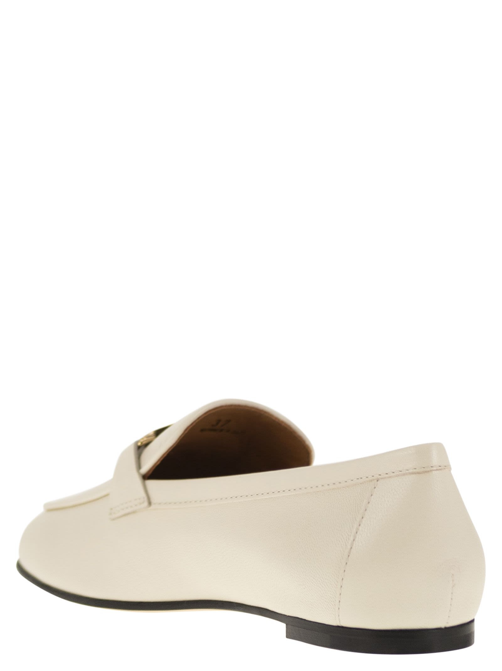 Tod's Women Leather Loafer With Accessory - 3