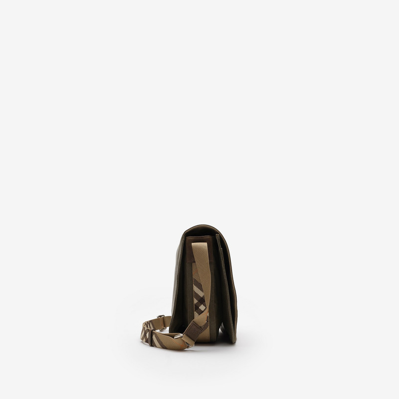 Burberry Tavistock Messenger Bag outlook