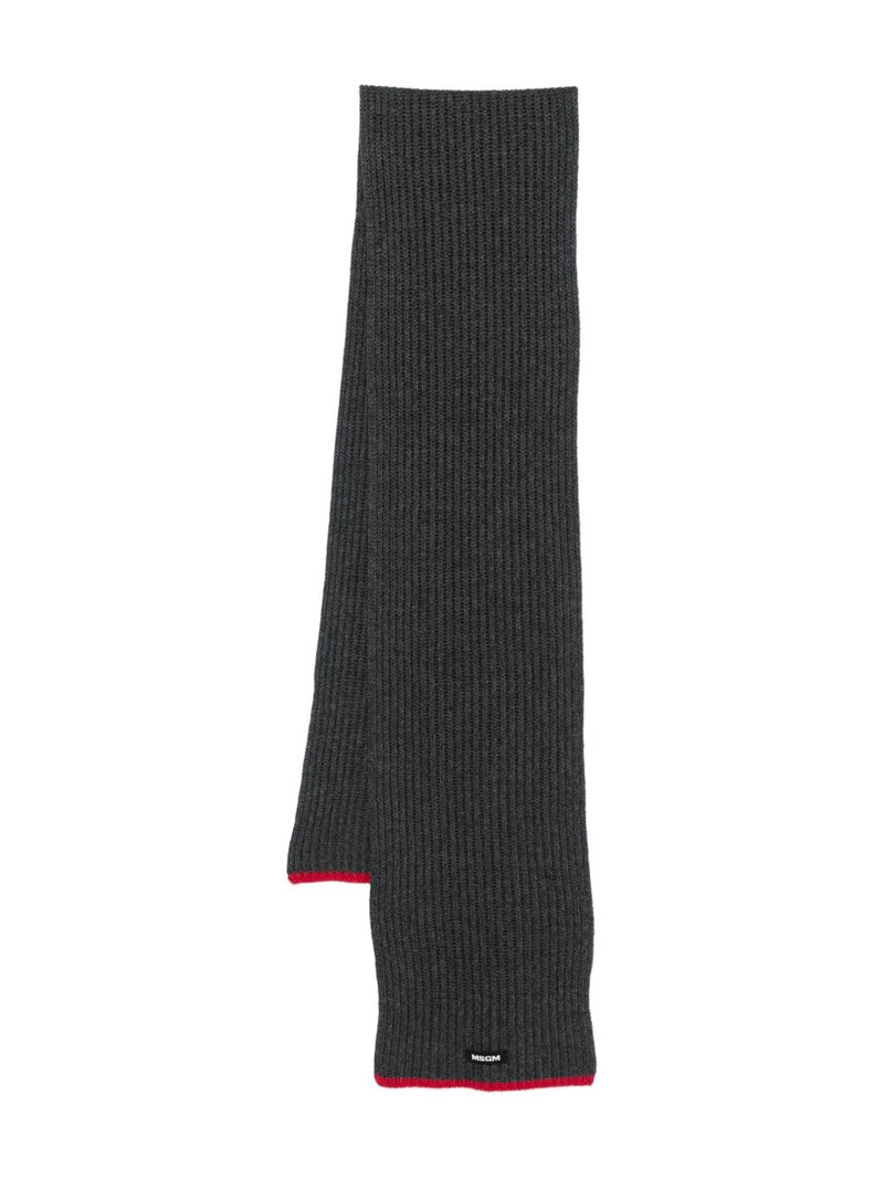 ribbed-knit red-trim scarf 1
