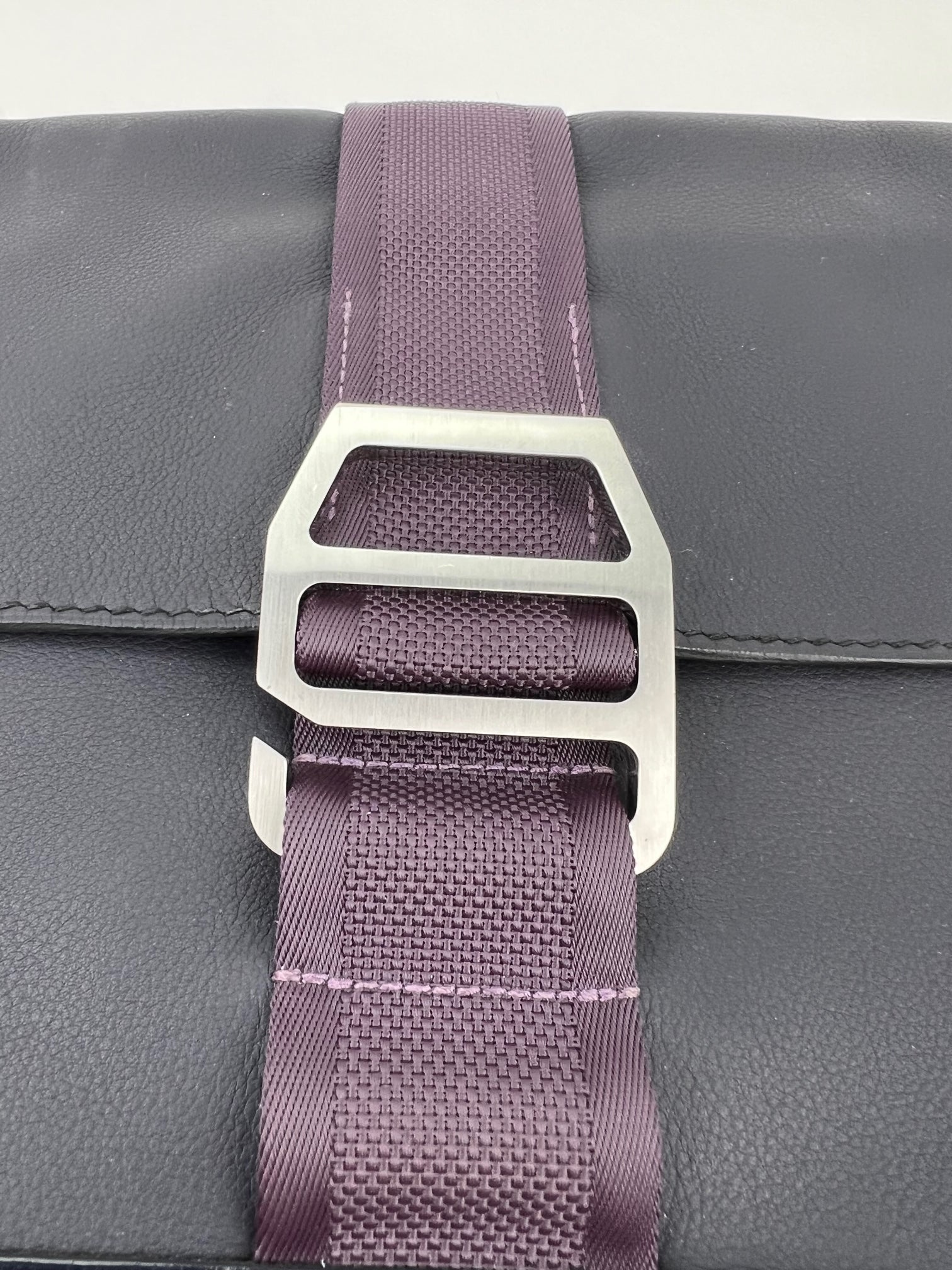 HERMÈS Messenger Cityslide Pouch Evercolor Leather Indigo Blue Clutch Preowned - 6