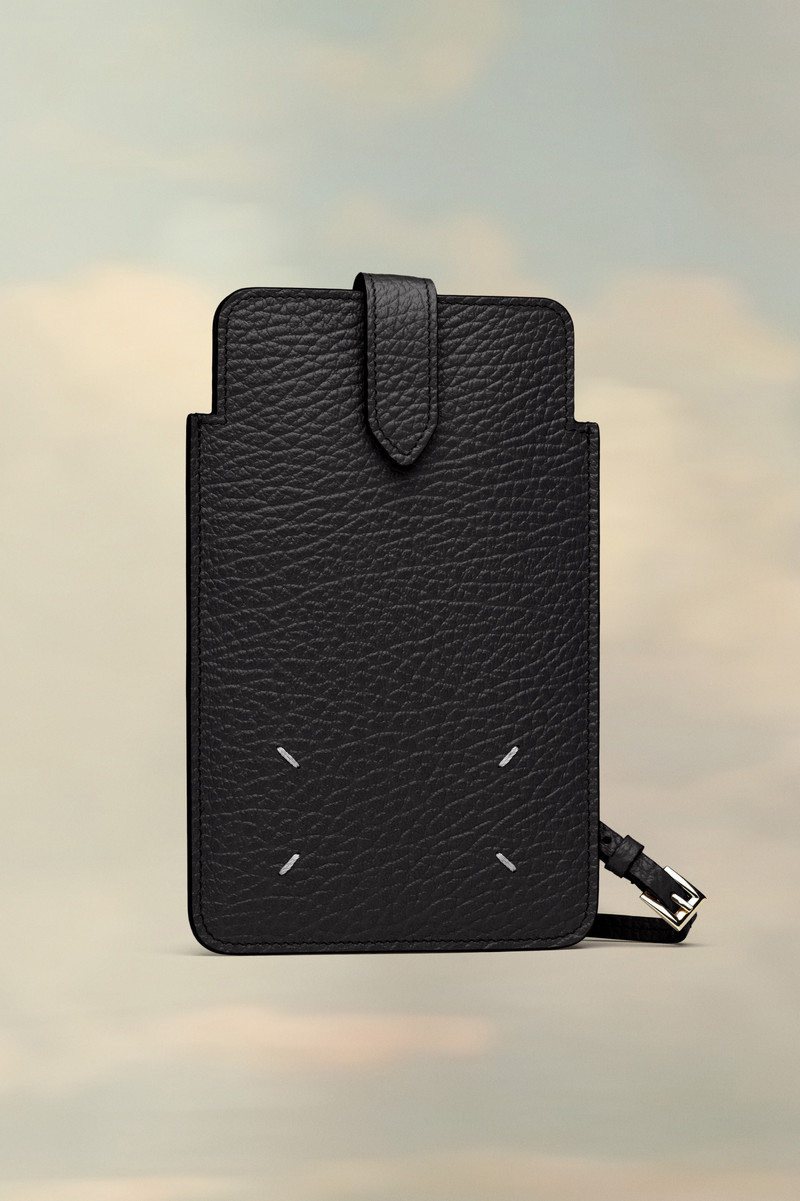 Four stitches phone holder 1