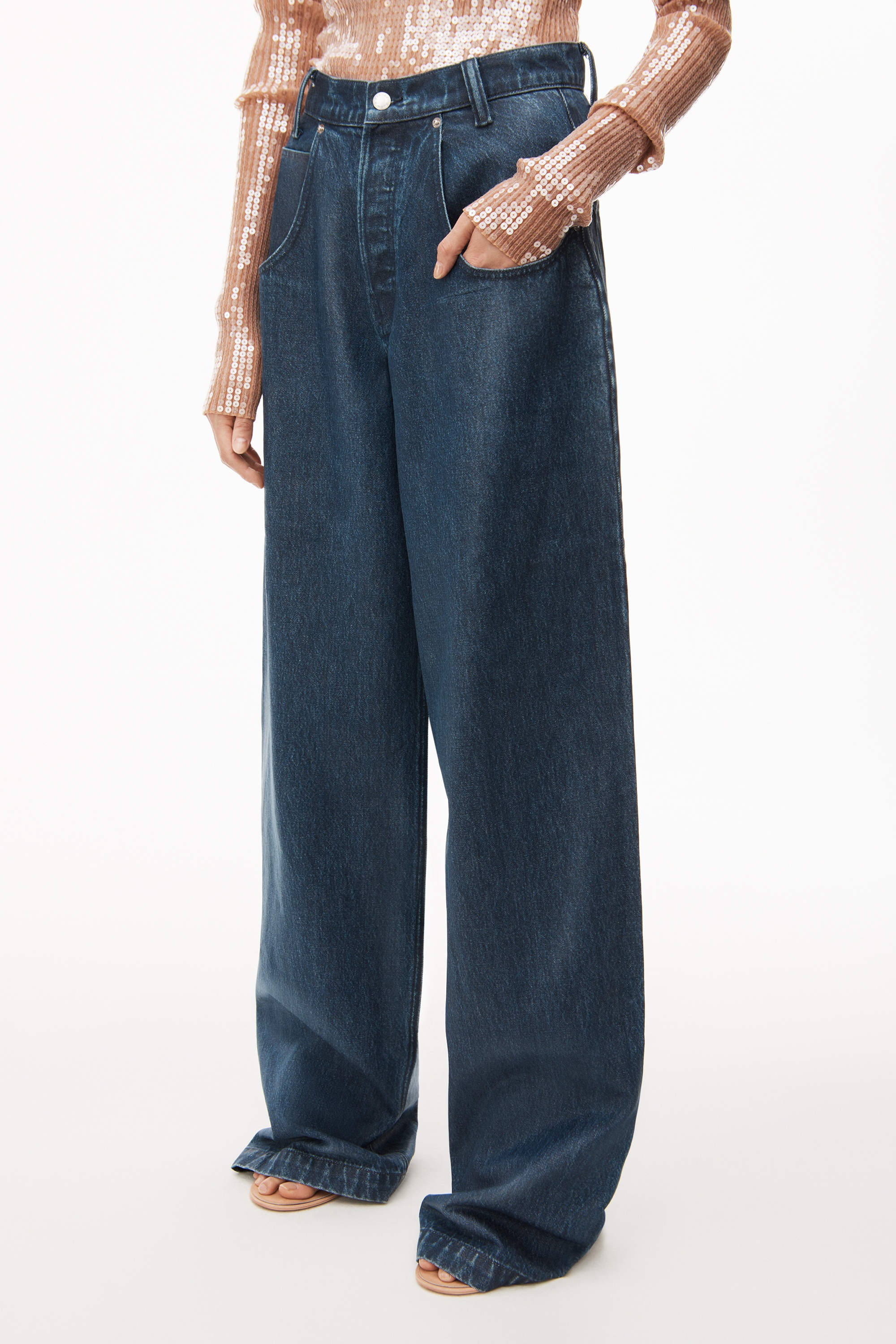 WIDE LEG JEAN IN COATED DENIM - 3