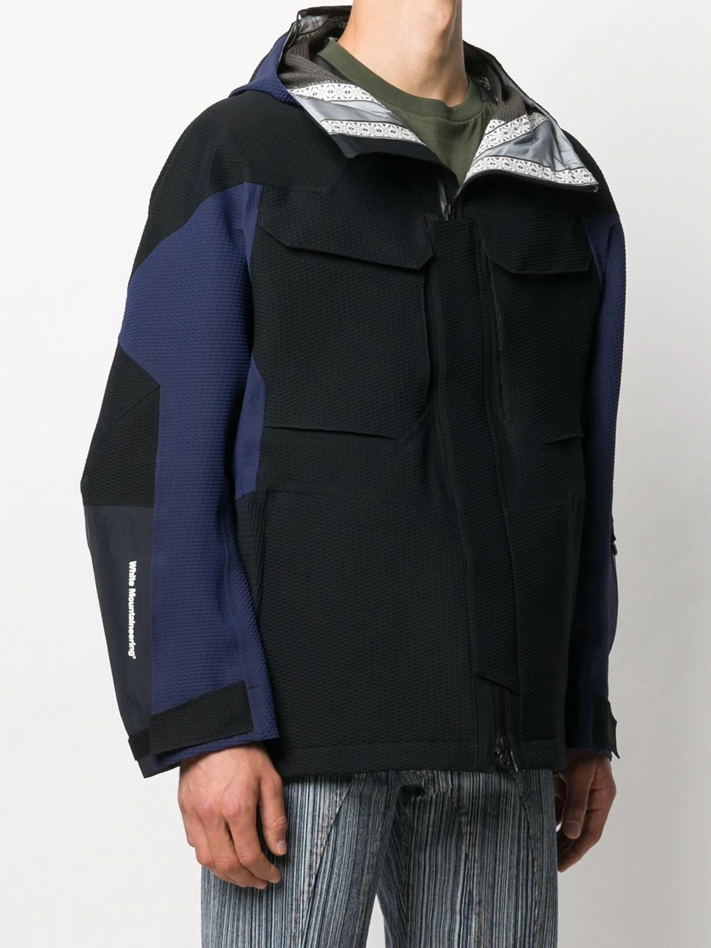 Gore-Tex hooded jacket - 3