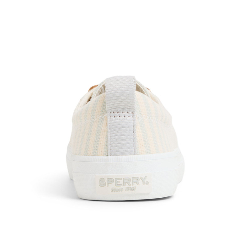 Crest Vibe Sneaker 4
