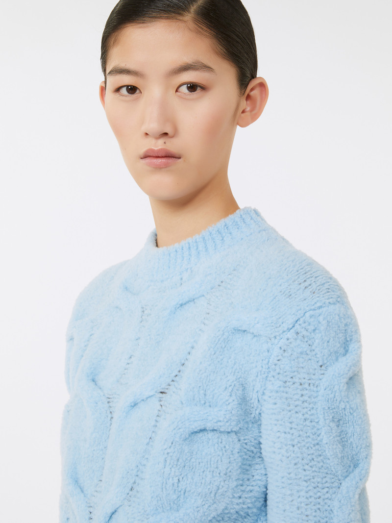 NUVOLE Fluffy cable-knit sweater 5
