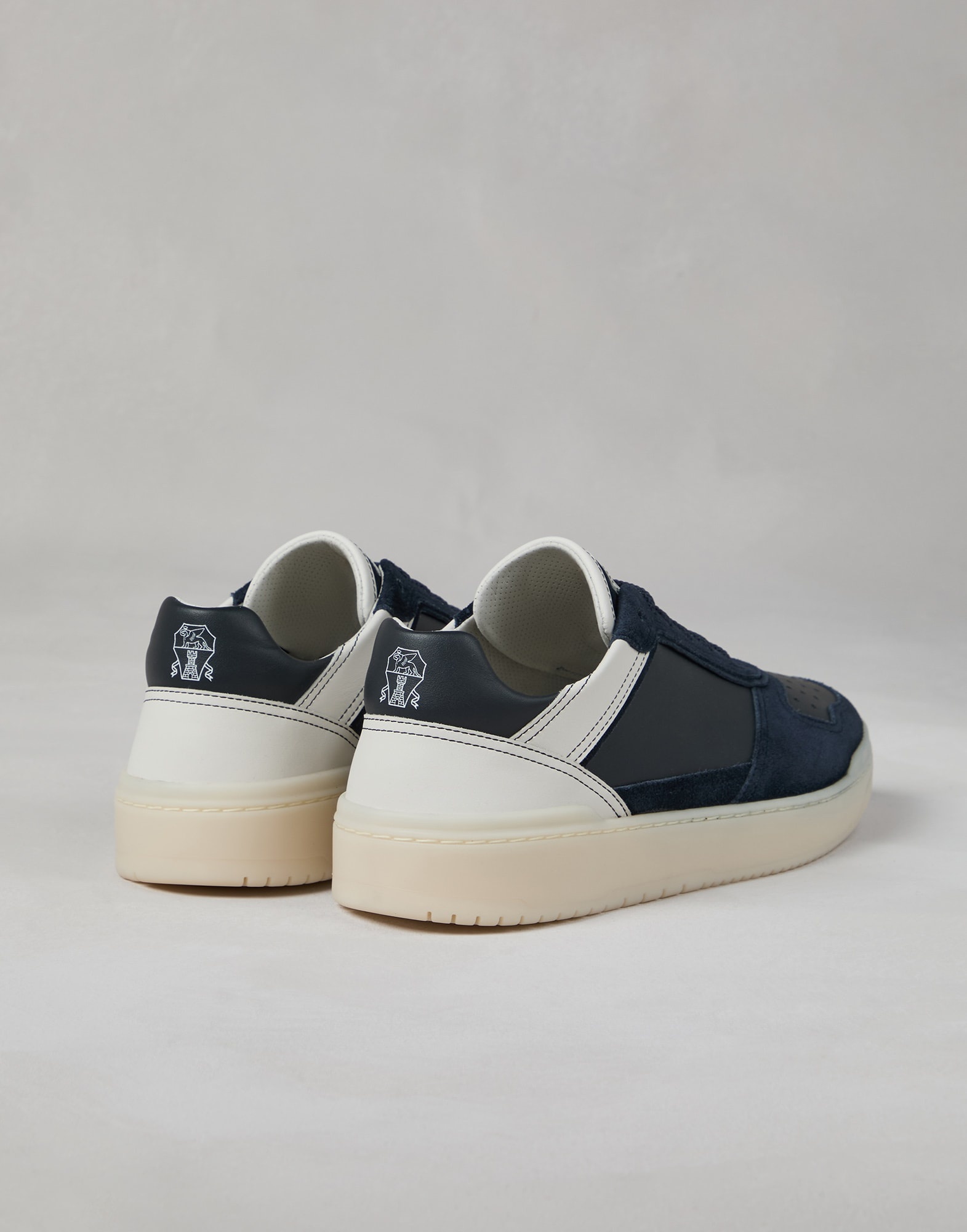 Semi-polished calfskin and washed suede basket sneakers - 2