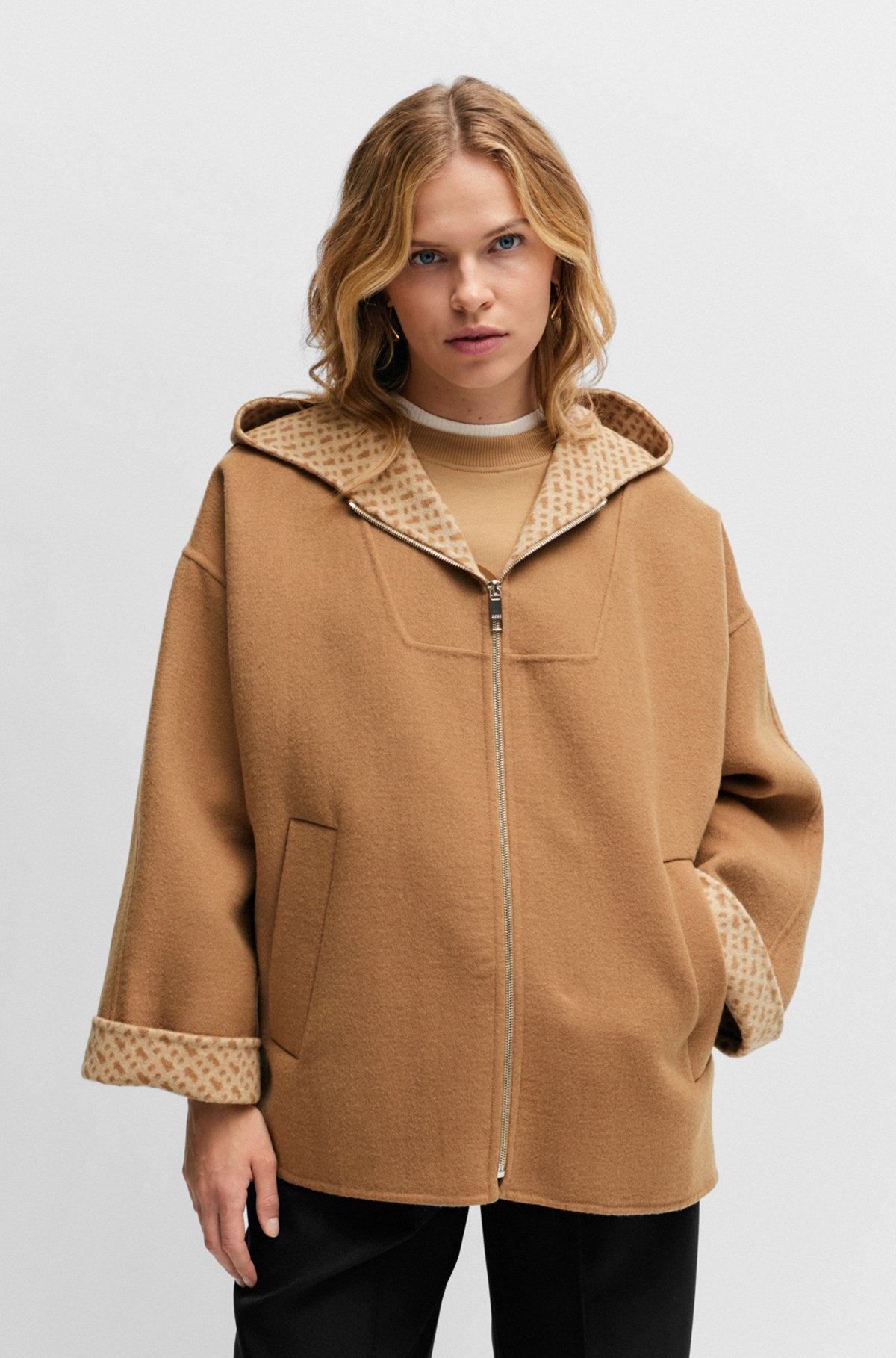WOOL-BLEND COAT WITH MONOGRAM-JACQUARD INTERIOR - 2
