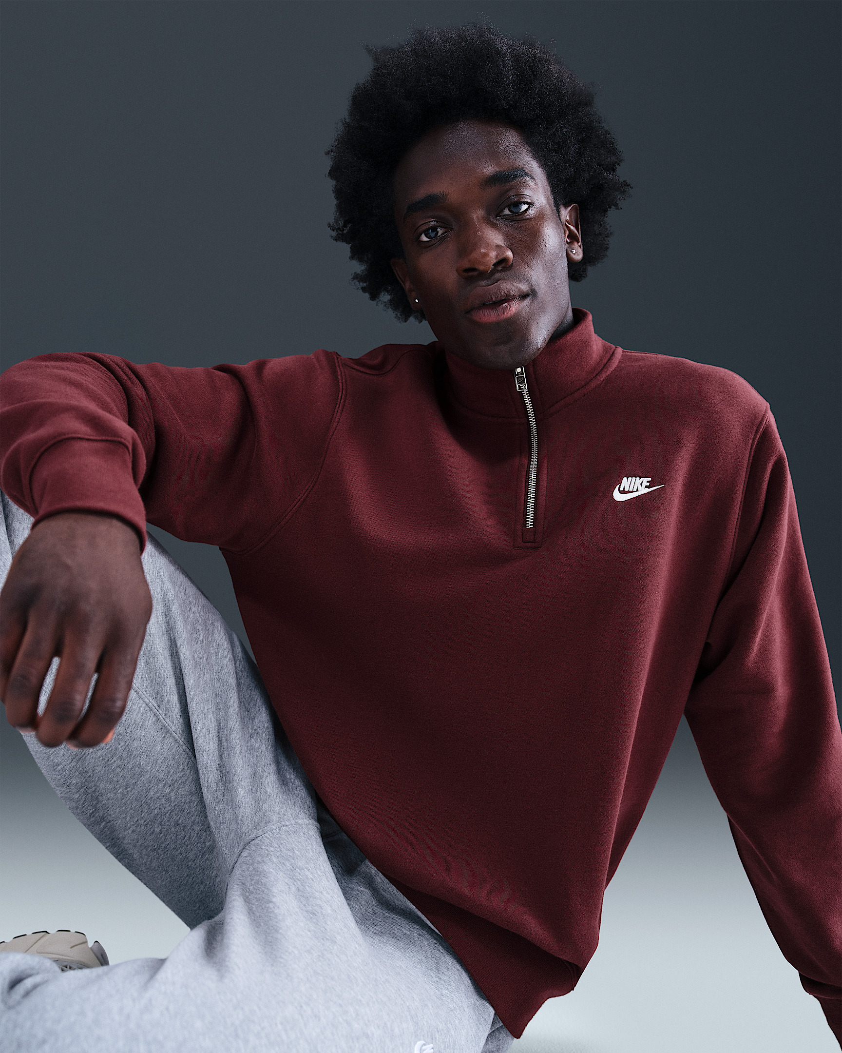 Nike Sportswear Club Men's 1/2-Zip Fleece Top - 3
