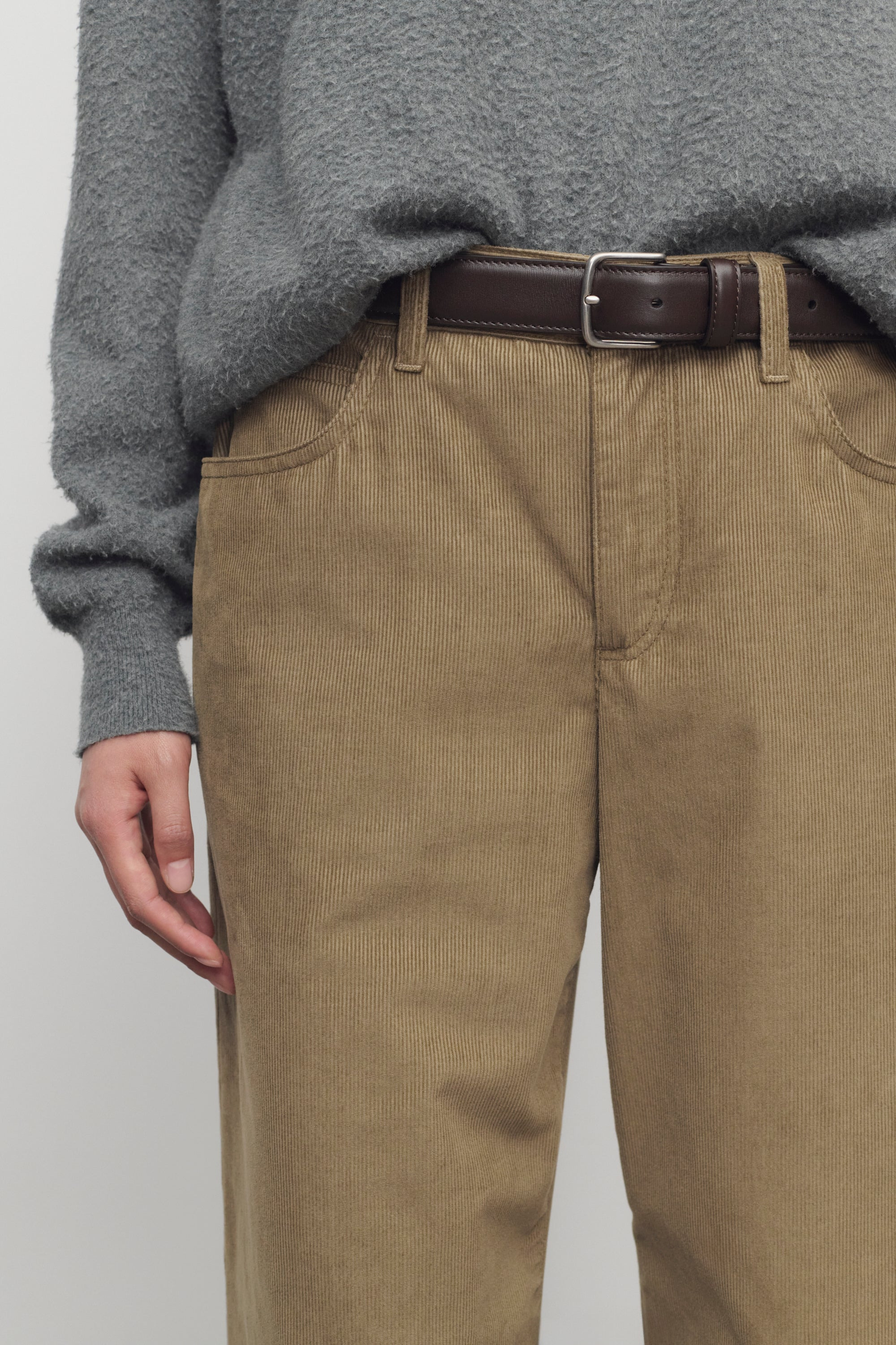 Eglitta Pant in Corduroy - 6