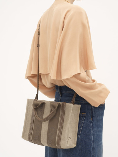 Chloé SMALL WOODY TOTE BAG IN LINEN outlook