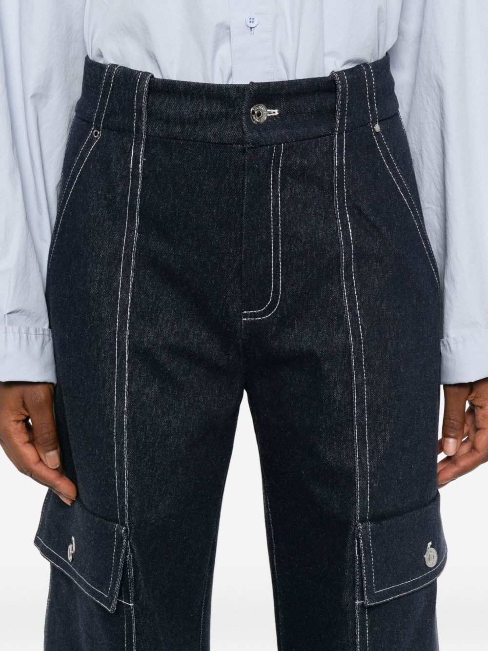 contrast-stitch cargo jeans - 5