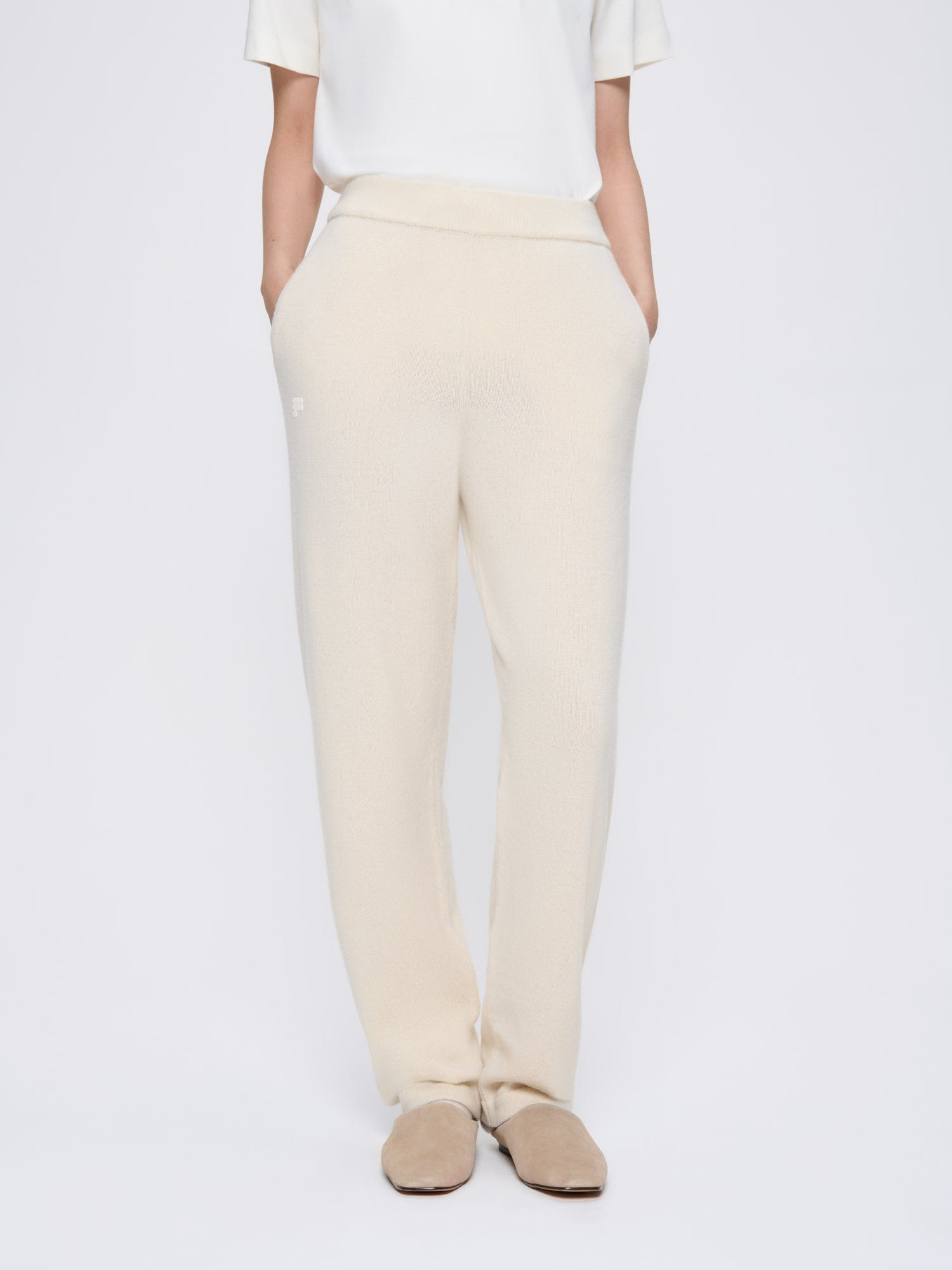 Women's DNA Recycled Cashmere Tapered Track Pants - Ecru Ivory - 3