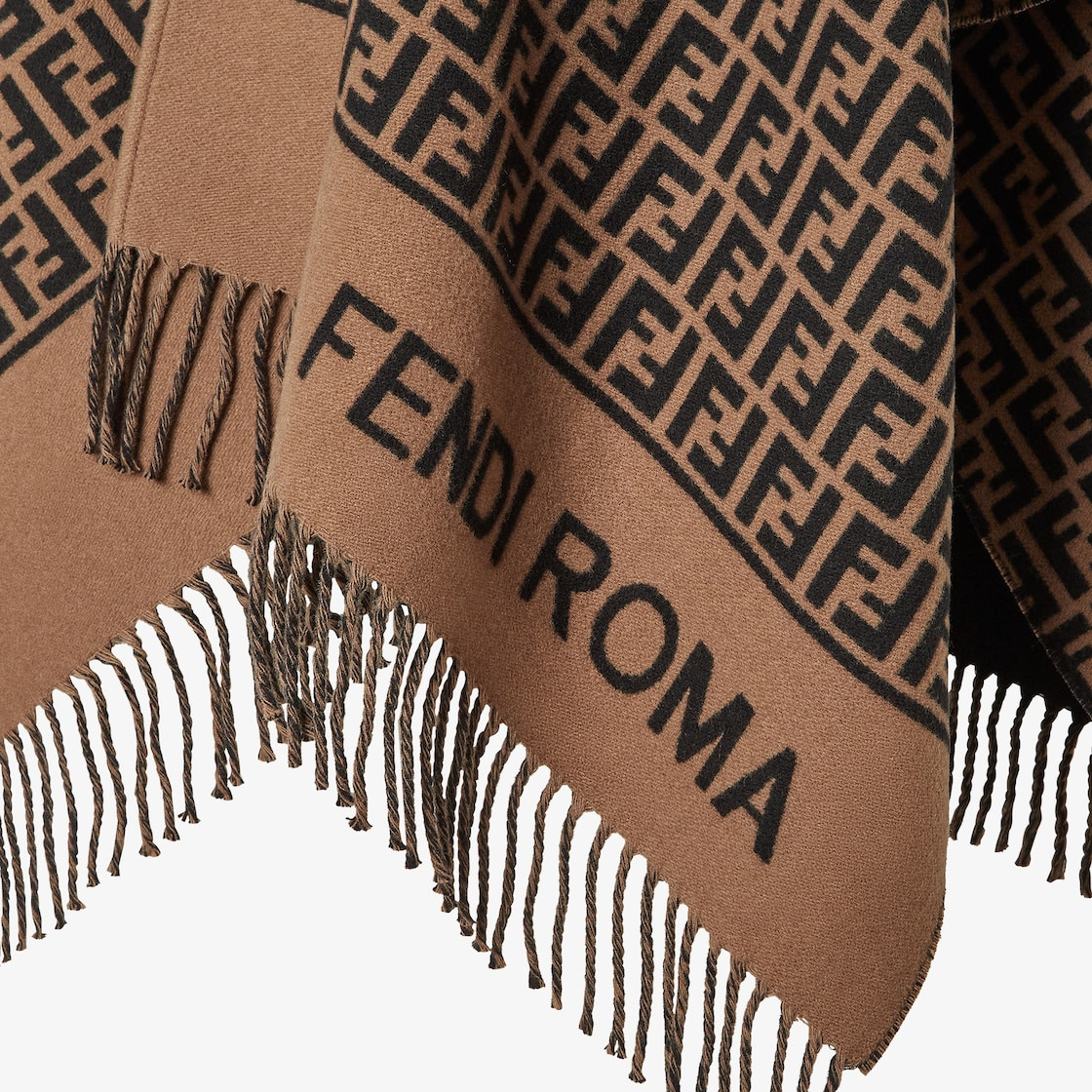 Poncho - 3