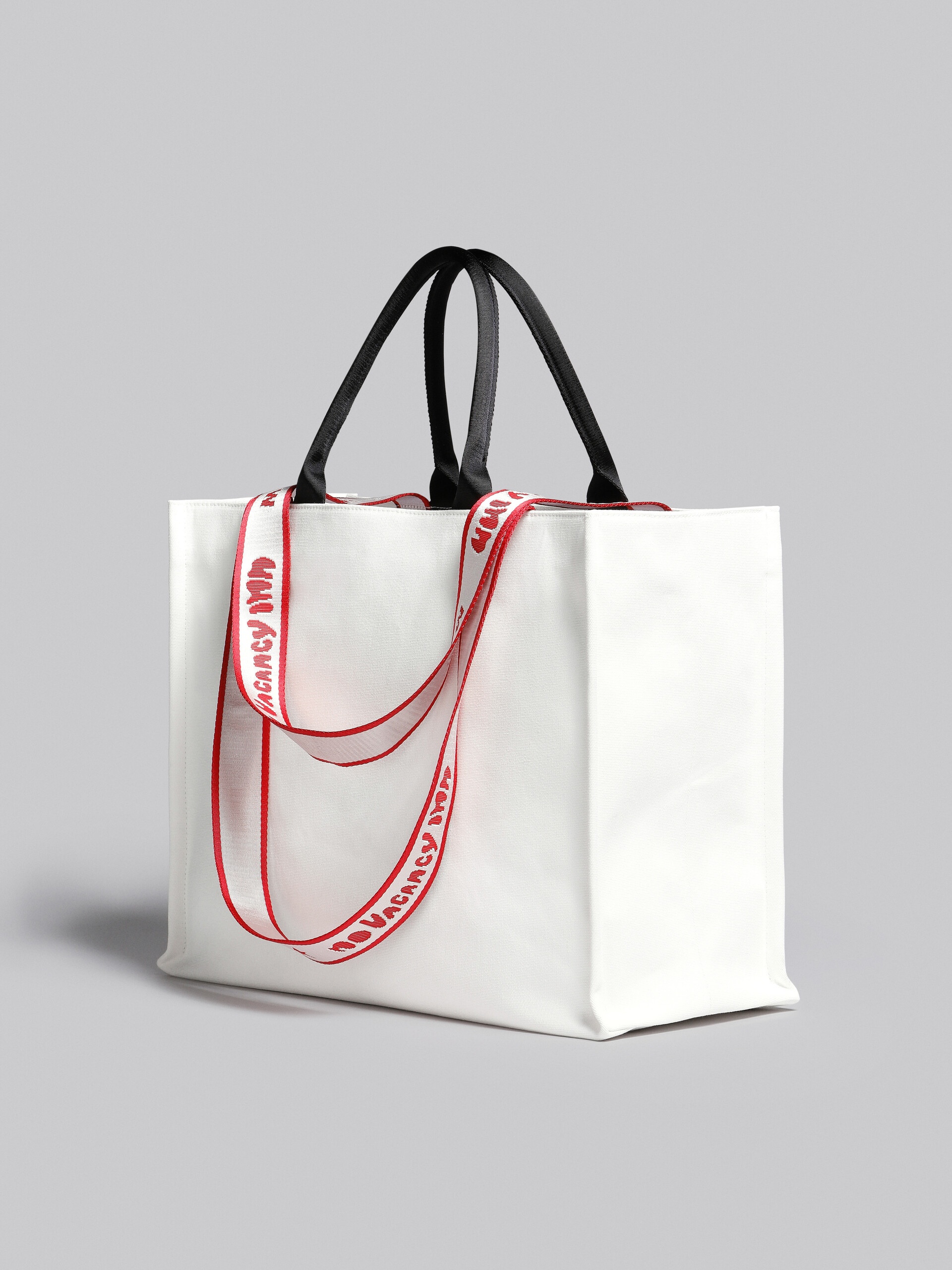 MARNI X NO VACANCY INN - BEY TOTE BAG IN WHITE CANVAS - 3