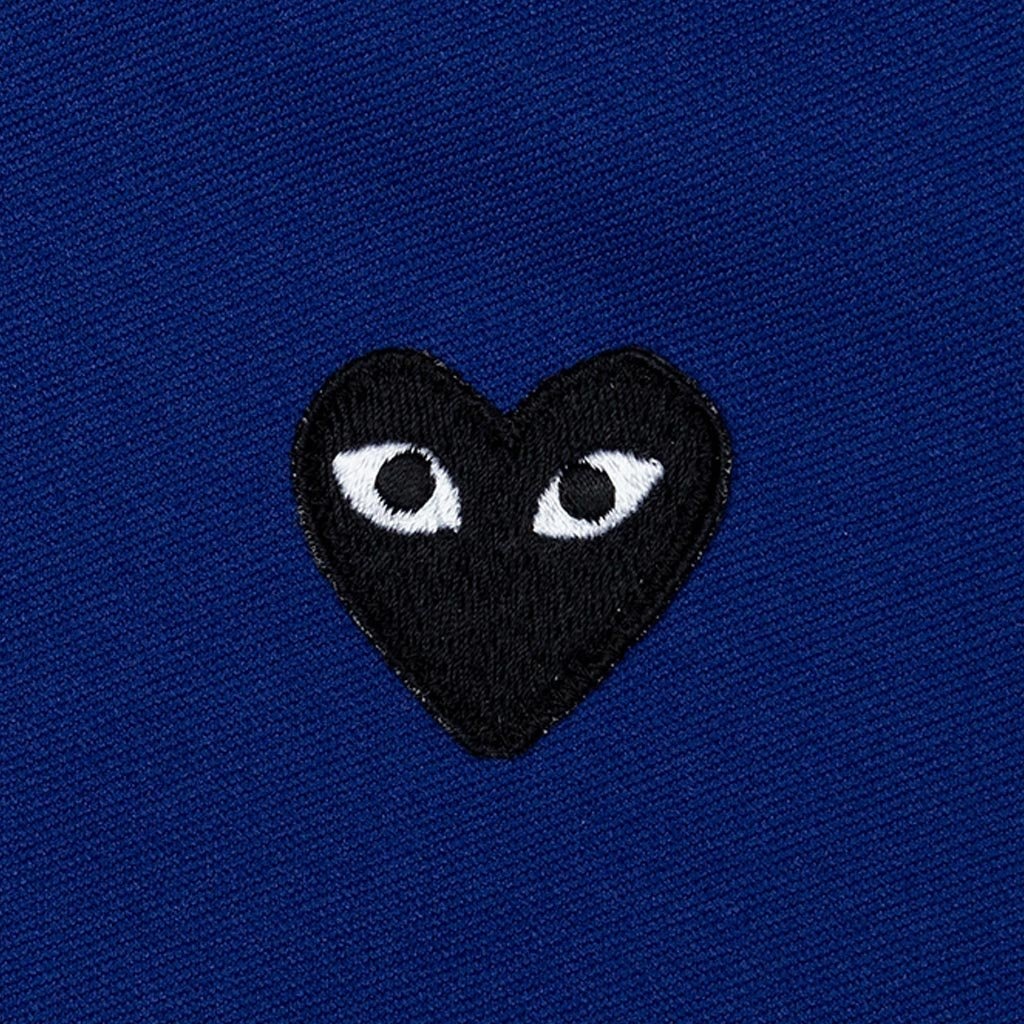 COMME DES GARCONS PLAY WOMEN'S BIG BLACK HEART HOODED SWEATSHIRT - NAVY - 4