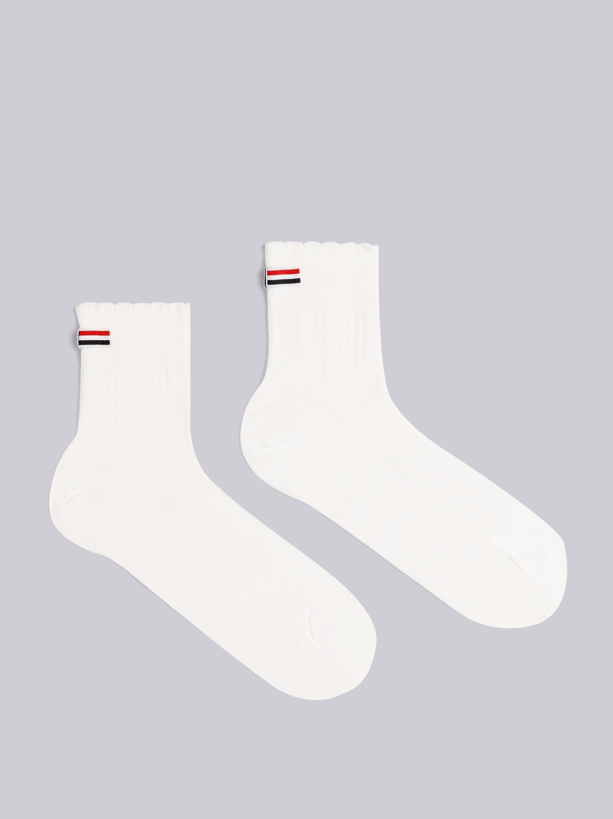 Pointelle Cotton Scalloped Bow Crew Socks 1