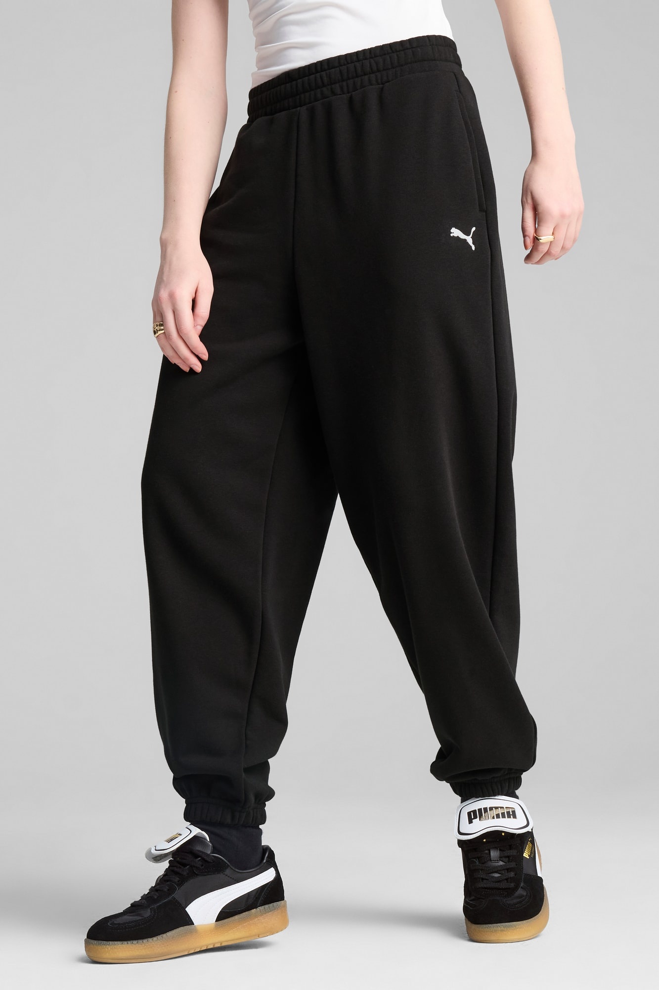Wardrobe Essentials Women's Relaxed Sweatpants - 3