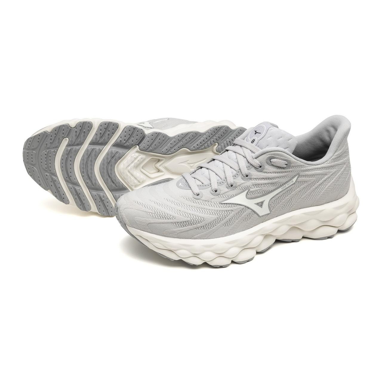 Women's Wave Sky 8 Running Shoe - 9