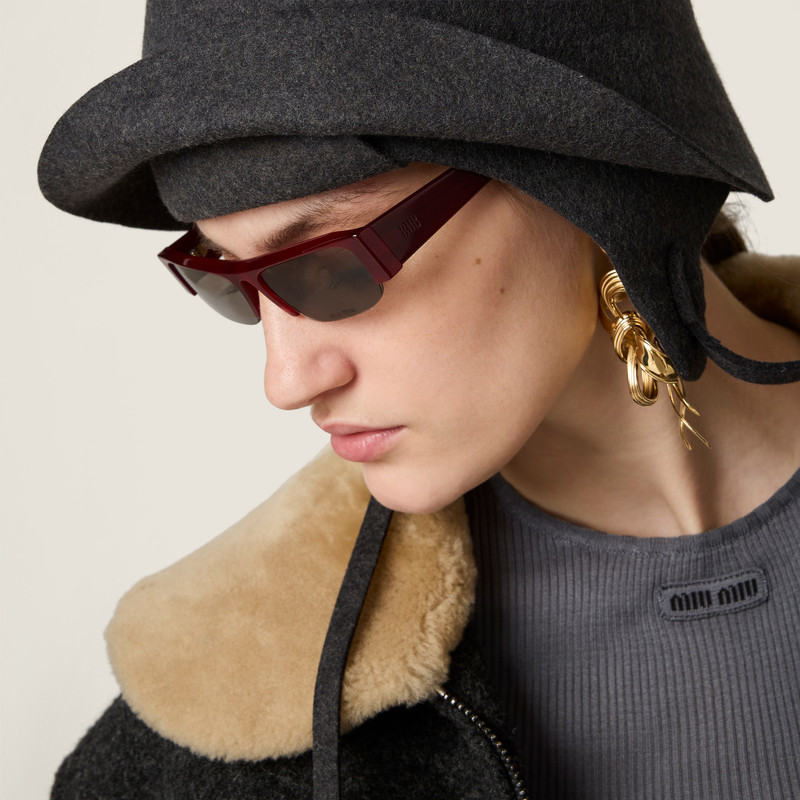 Miu Miu Miu Miu Runway sunglasses outlook